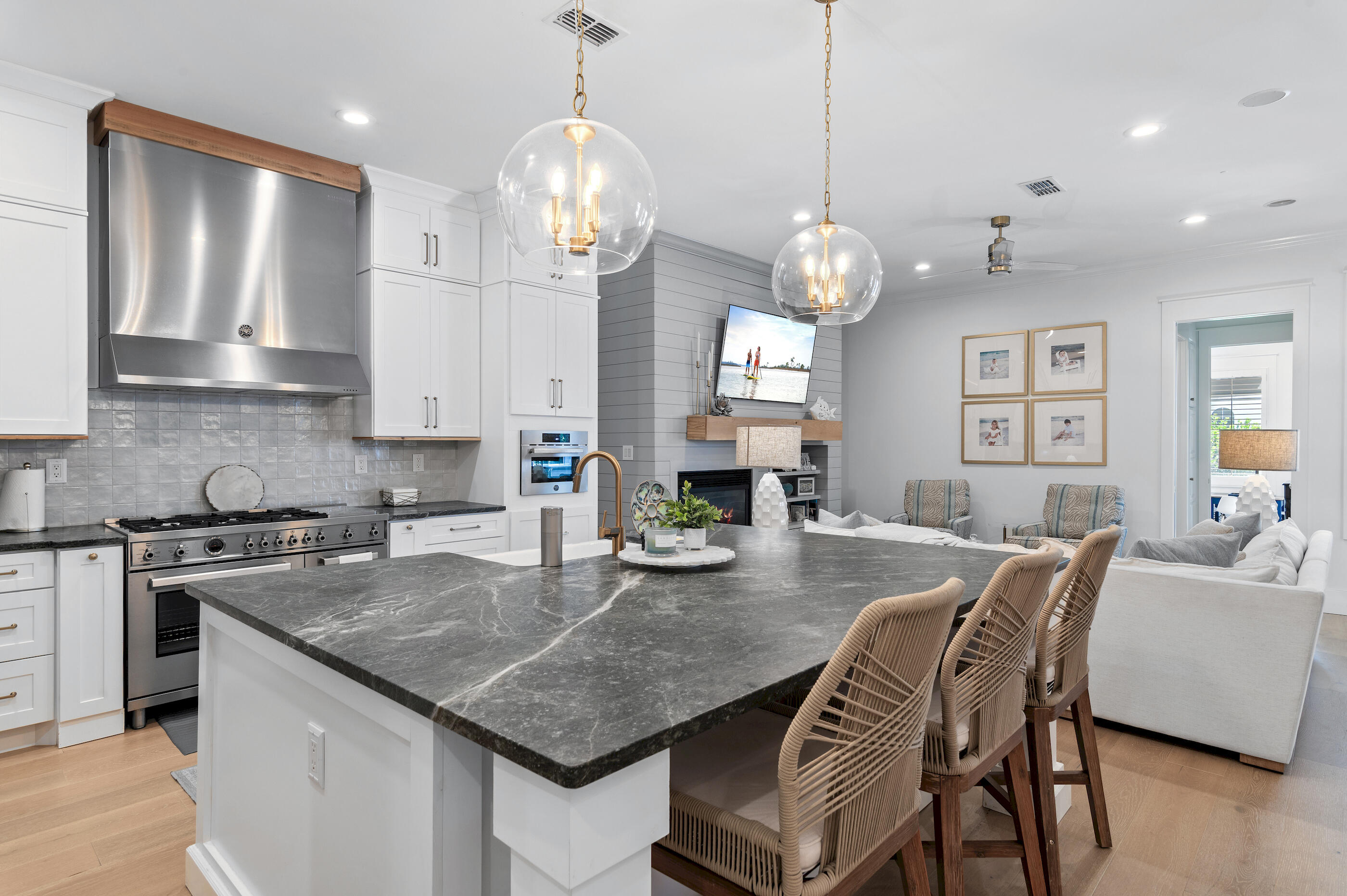 4564 Nautical Court