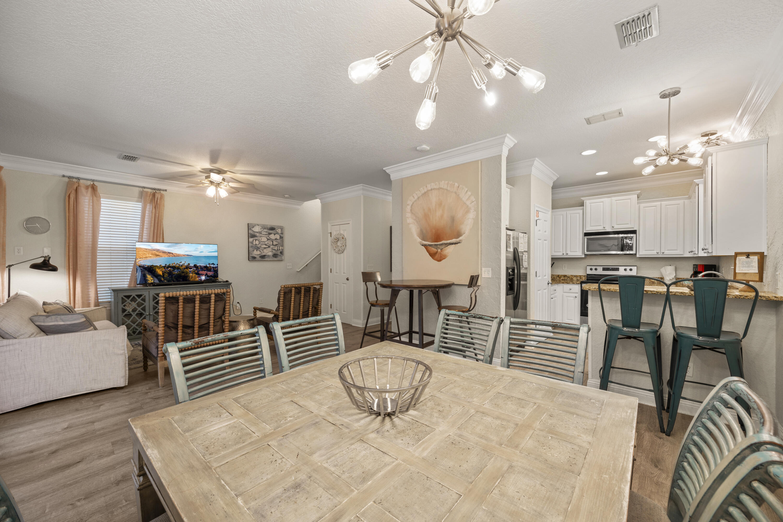 229 E Grand Key Loop
