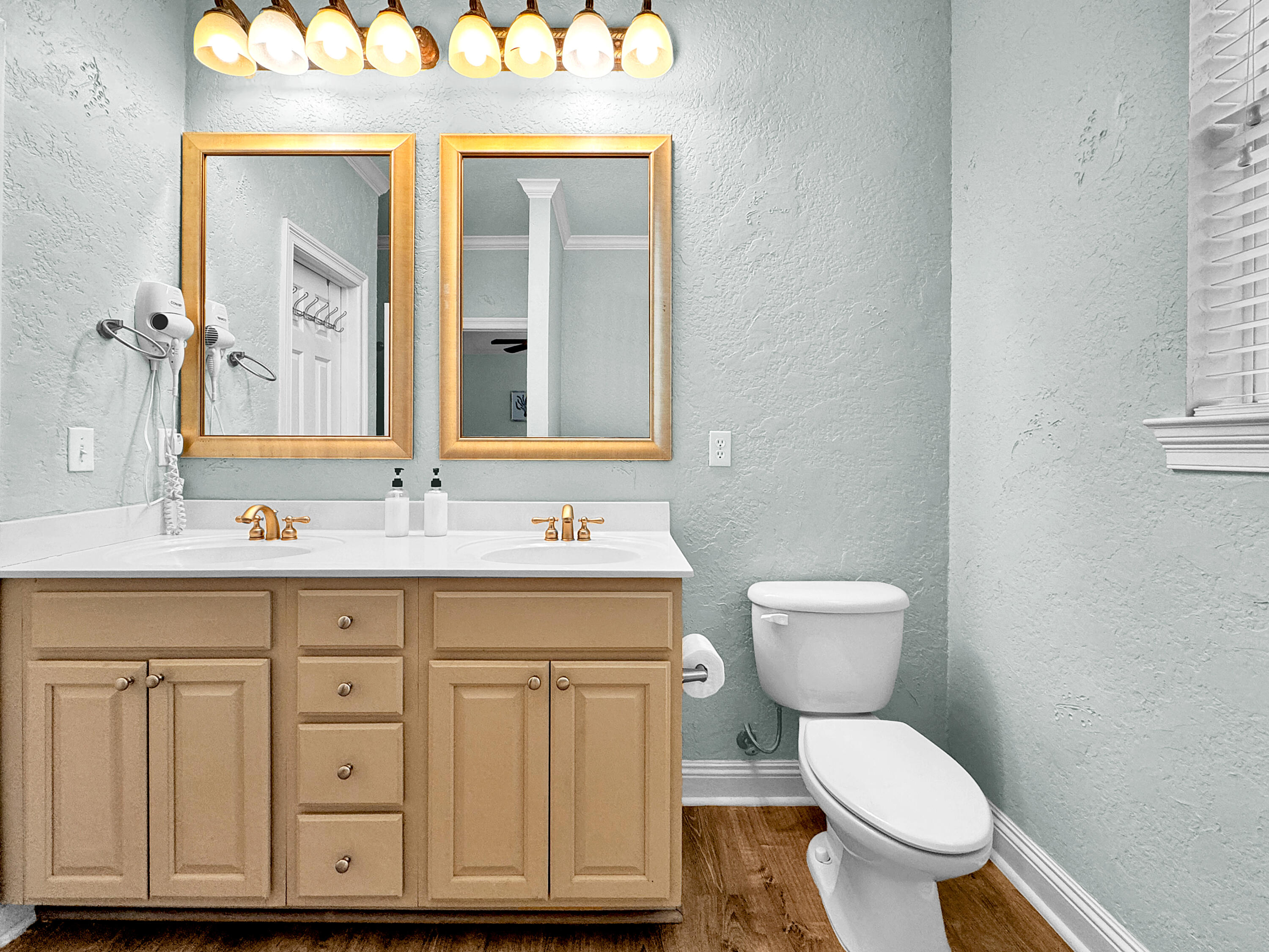 VILLAGES OF CRYSTAL BEACH - Residential