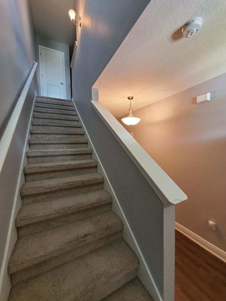 IRON HORSE T/H PH 1 LOT 4 BLK A - Residential