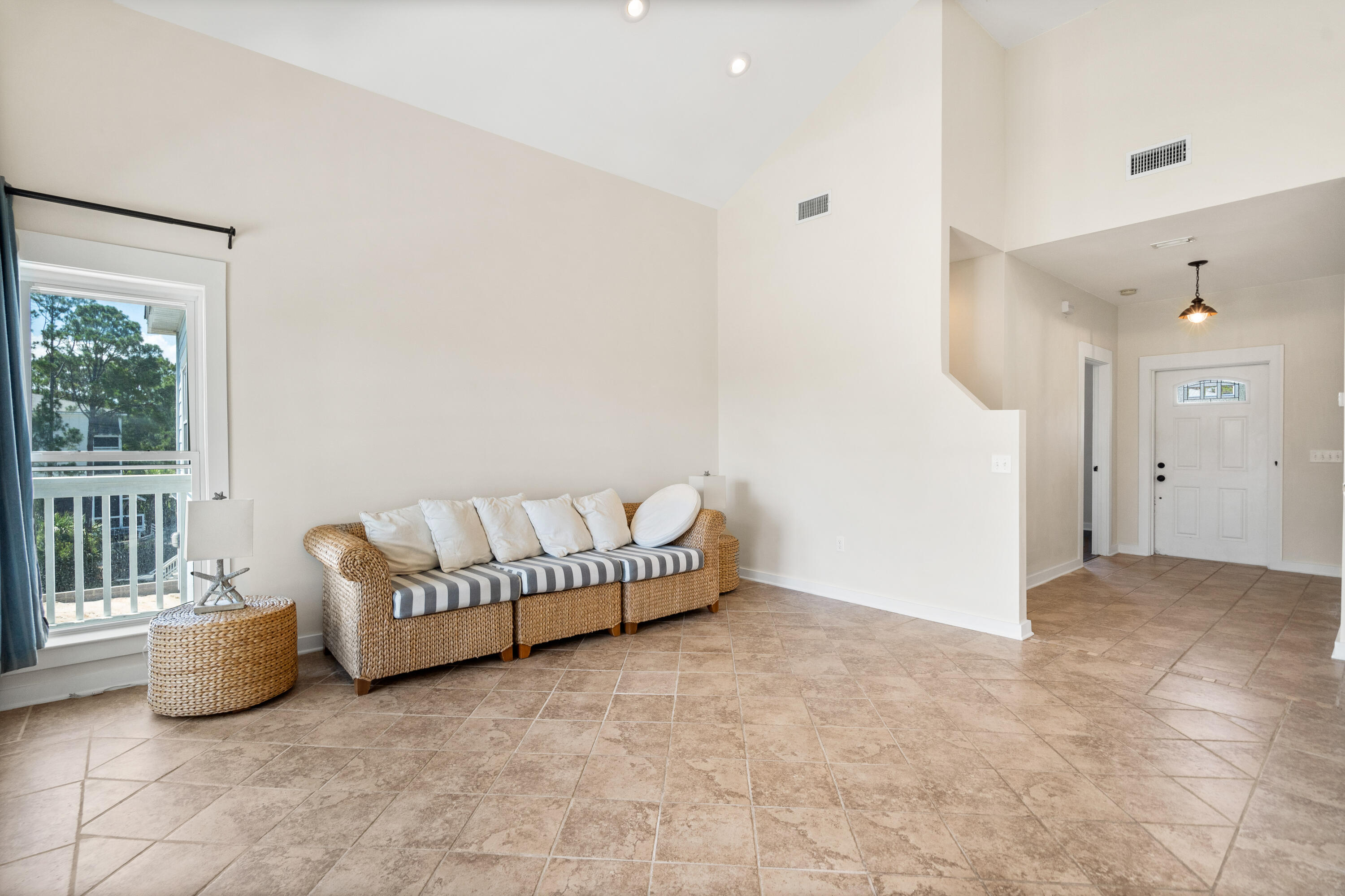BEACH HIGHLAND 1ST ADD - Residential