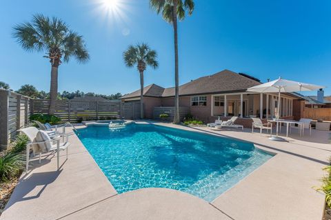 A home in Destin