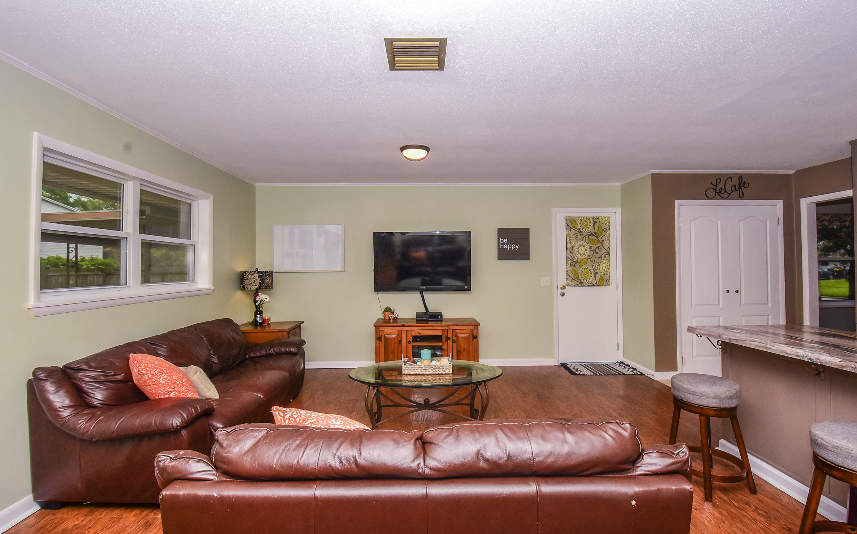 CHELSEA WOODS - Residential