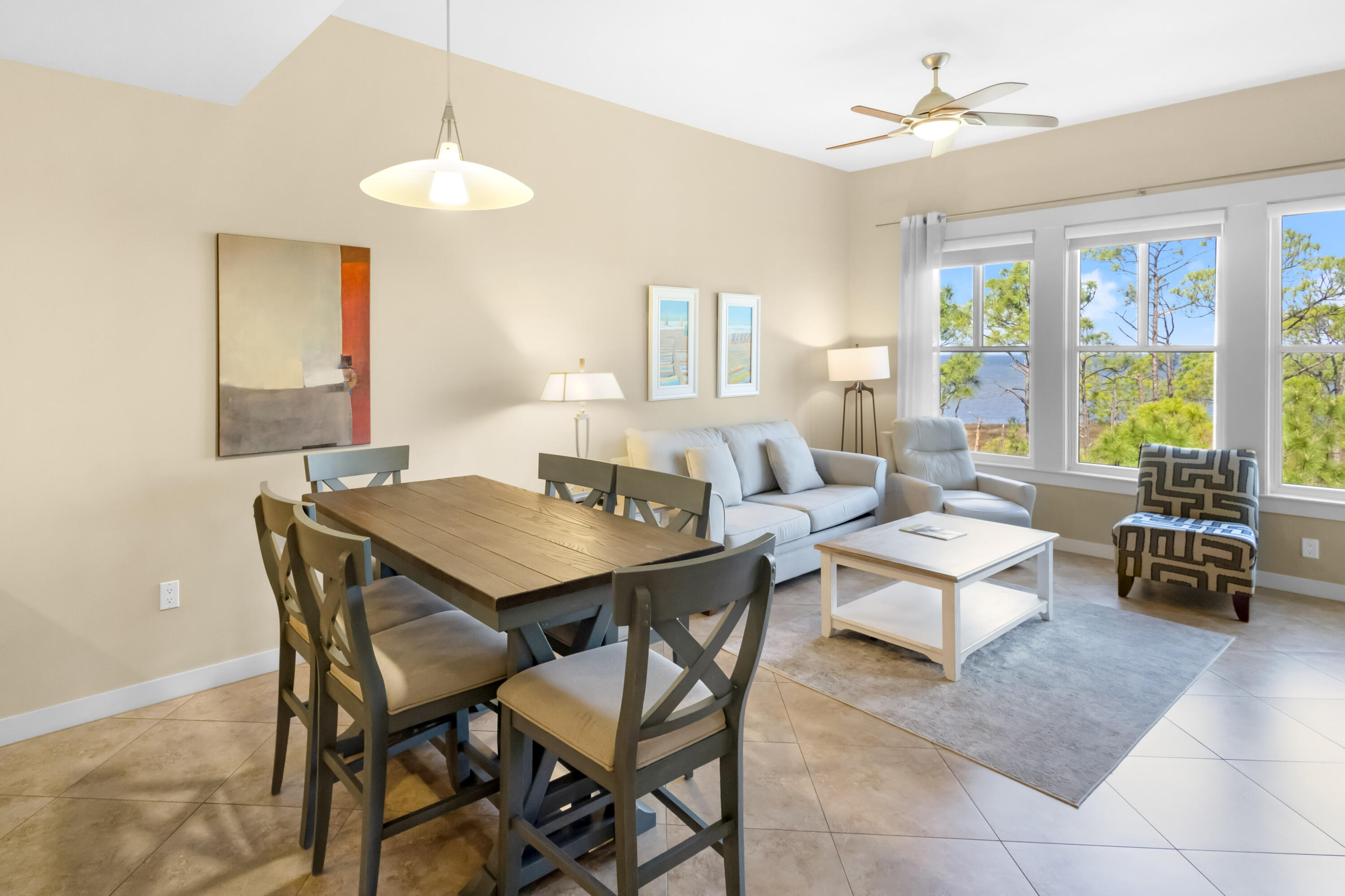 BAHIA CONDO - Residential