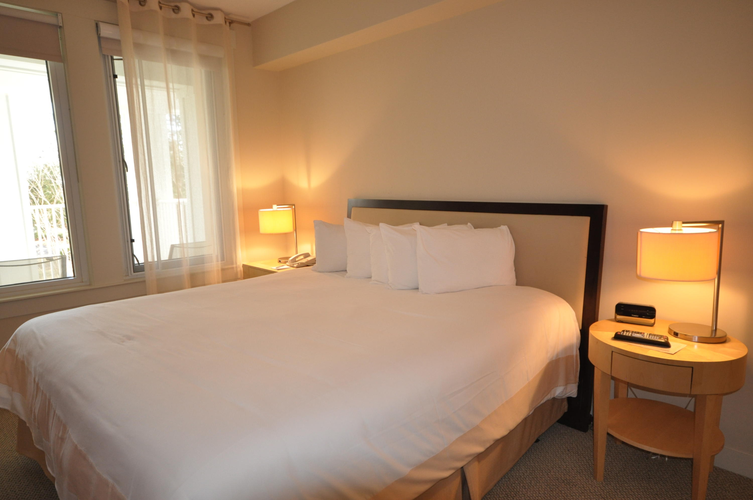 BAHIA CONDO - Residential