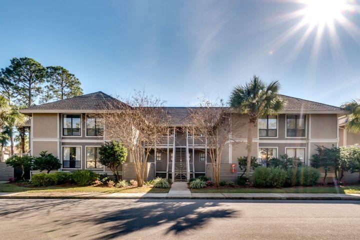 HARBOUR POINT CONDO - Residential