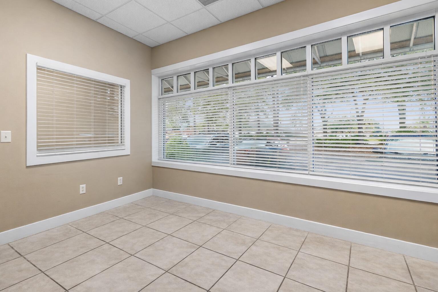 Twin Lakes - Residential