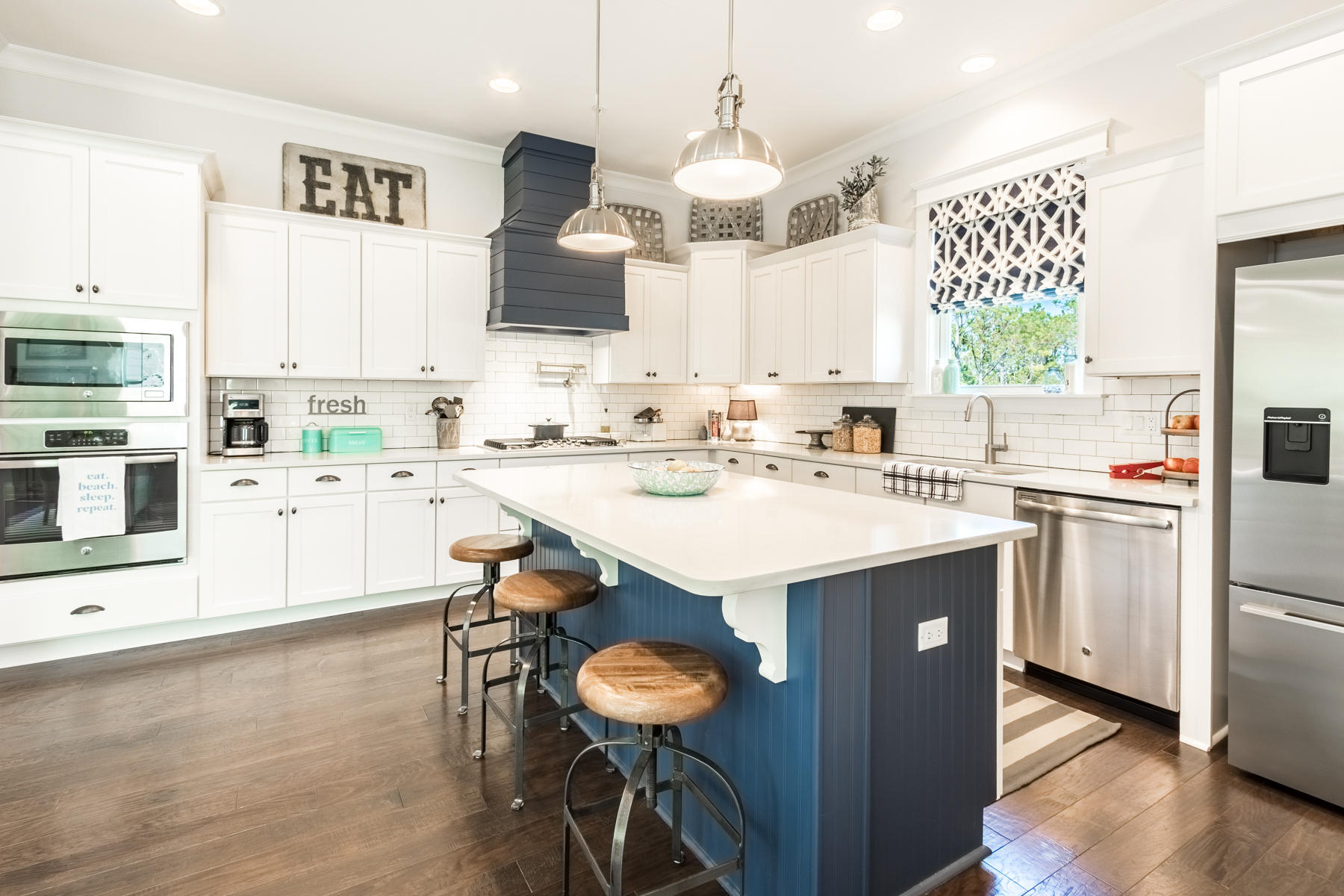 HIGHLAND PARKS - Residential
