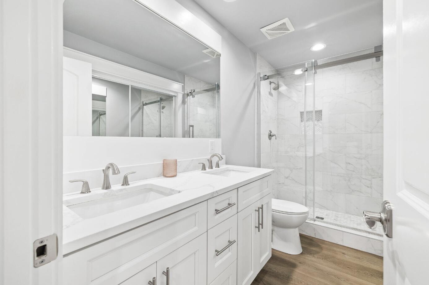 TREETOP VILLAGE - Residential