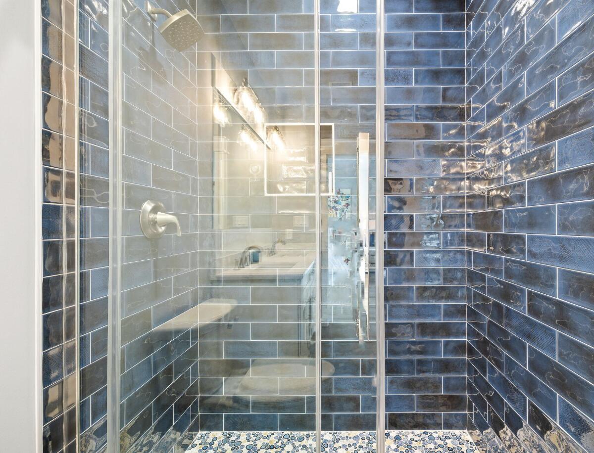 TREETOP VILLAGE - Residential