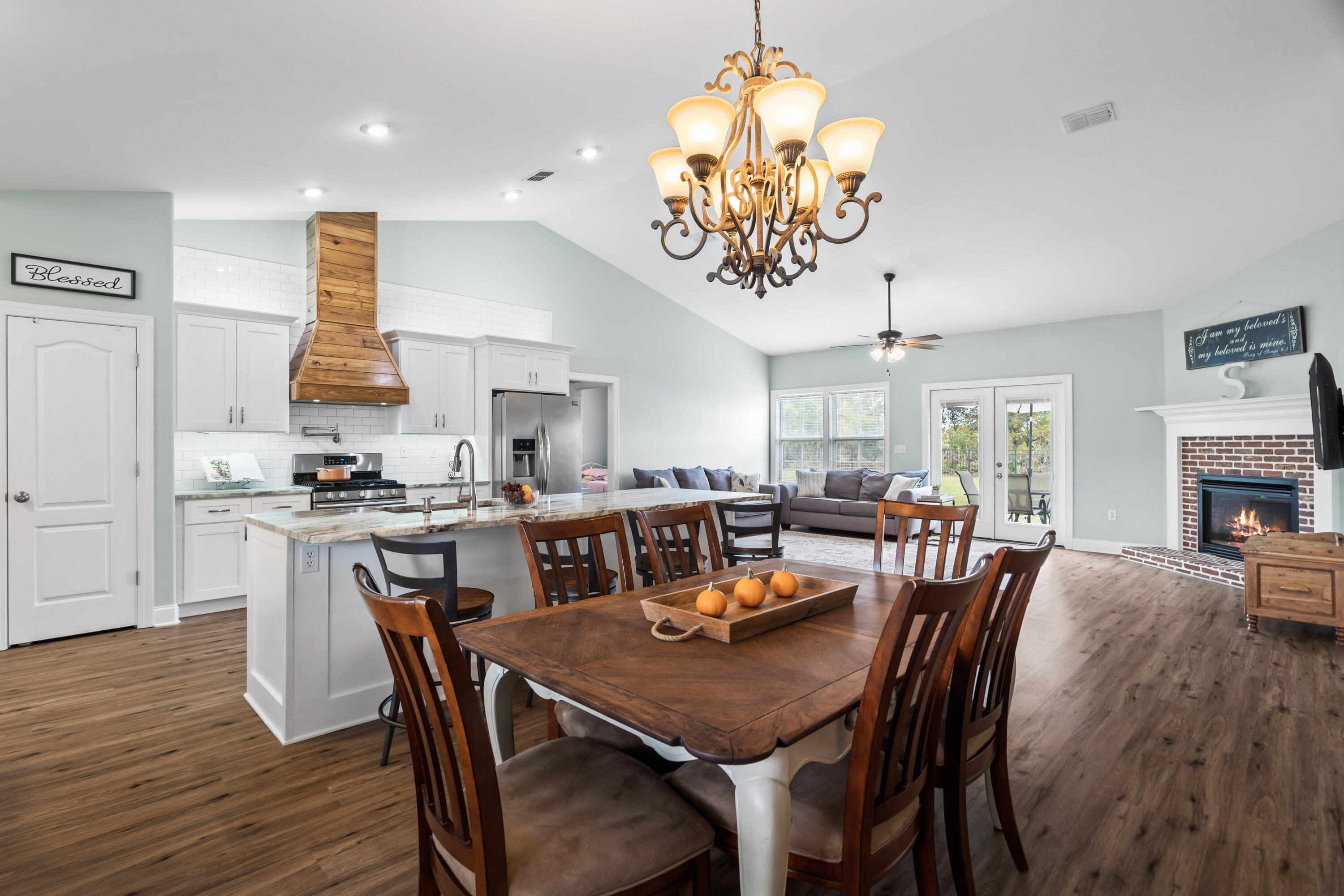 WINDSWEPT ESTATES - Residential