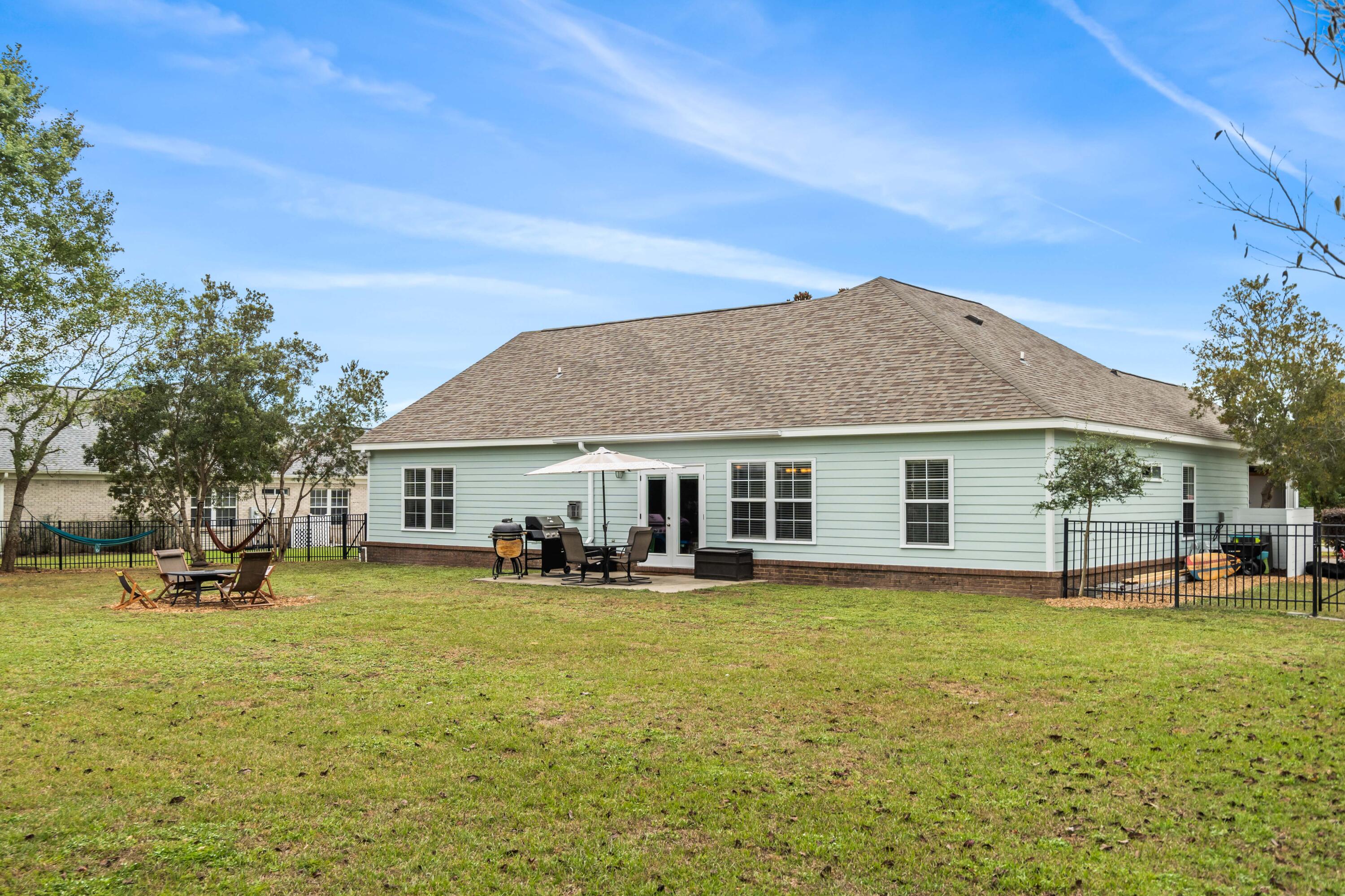 WINDSWEPT ESTATES - Residential