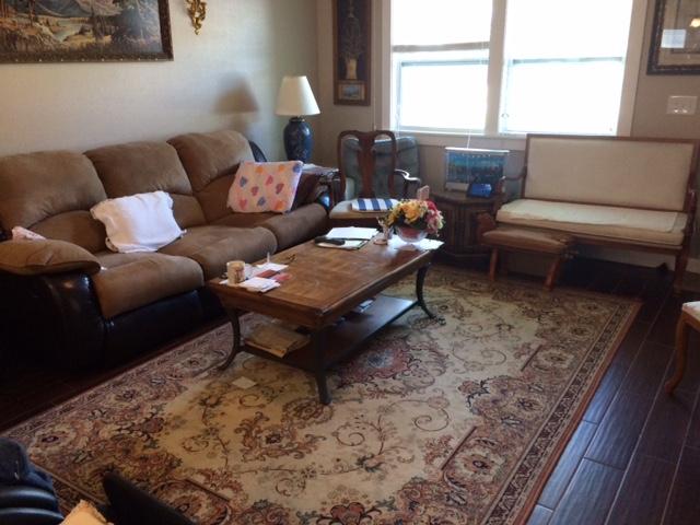 OAKLAND ADDS 1/2 OF LOT 20 BLK 2 - Residential