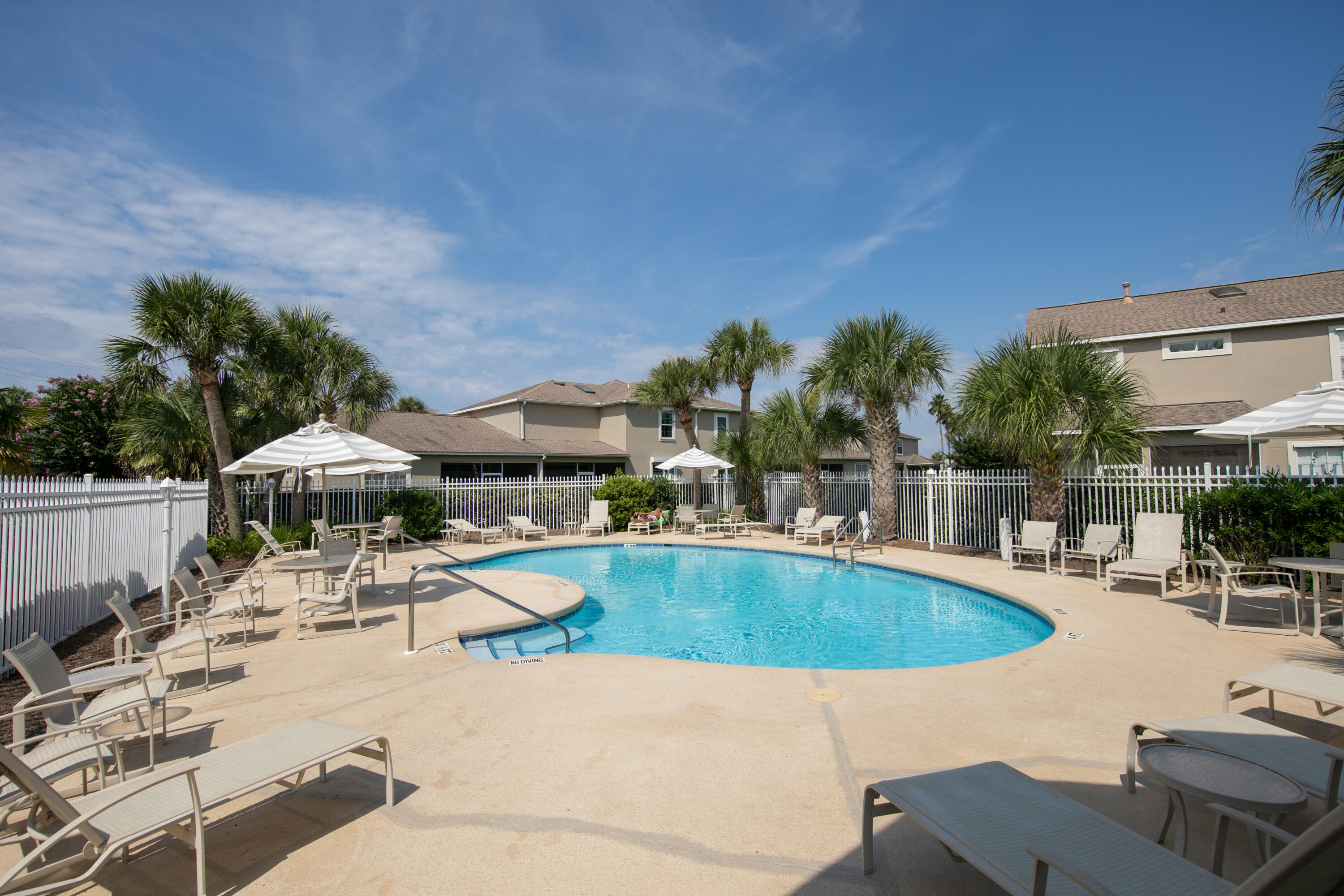 BON VILLAS - Residential