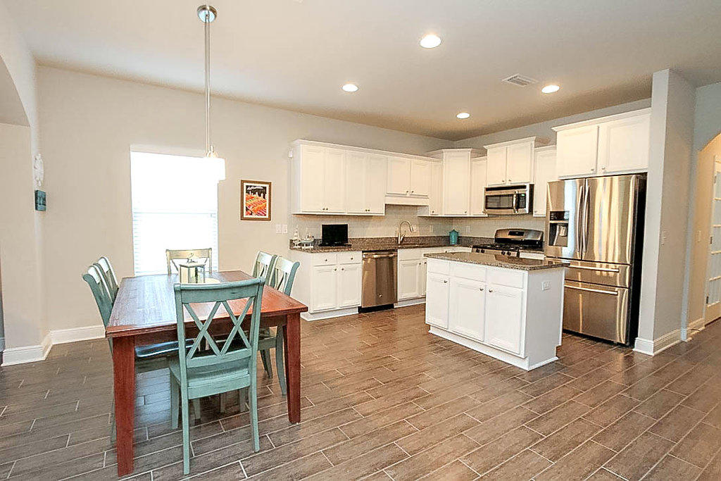 HAMMOCK BAY - Residential