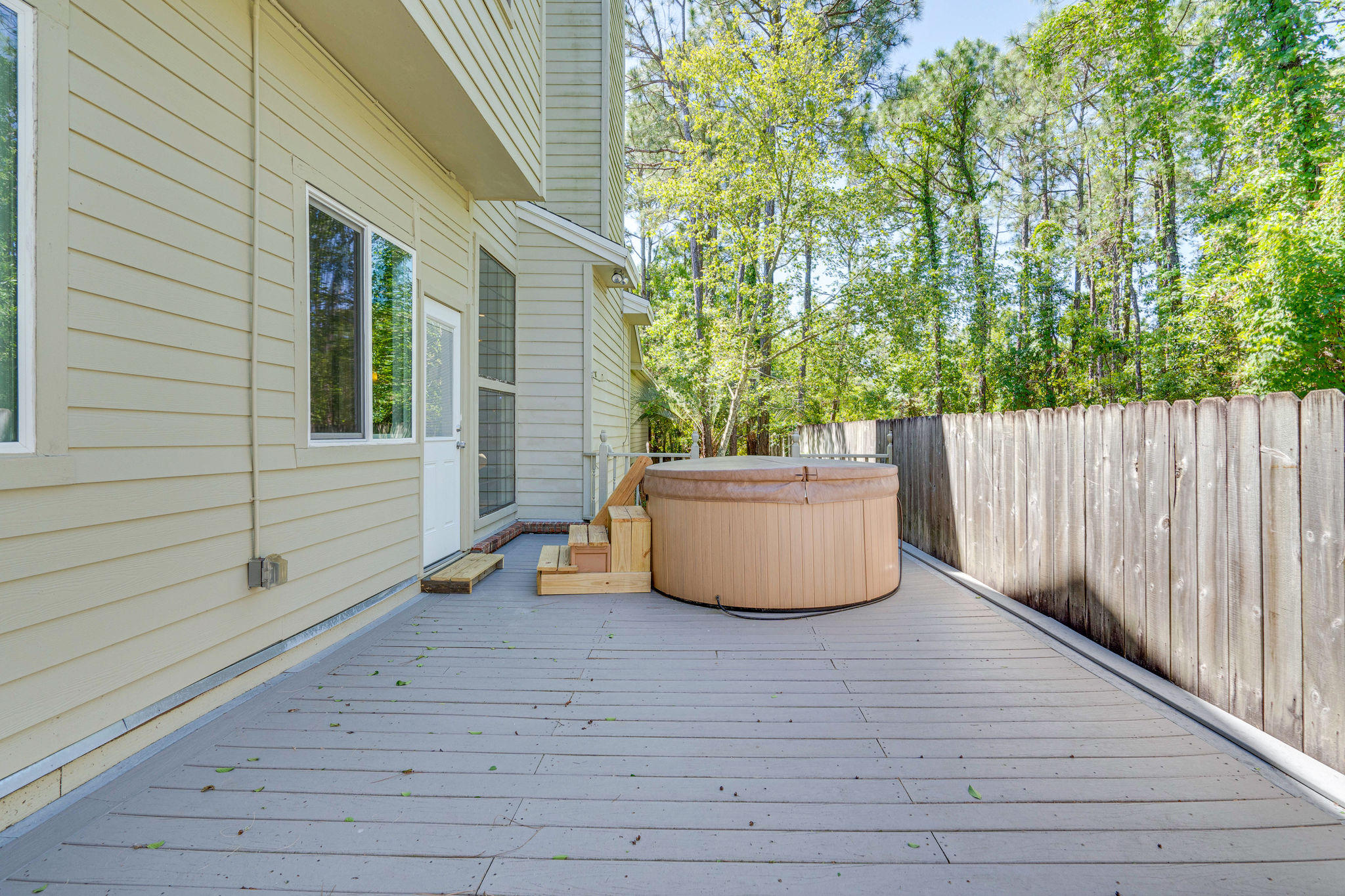 COVE ON THE BAY - Residential