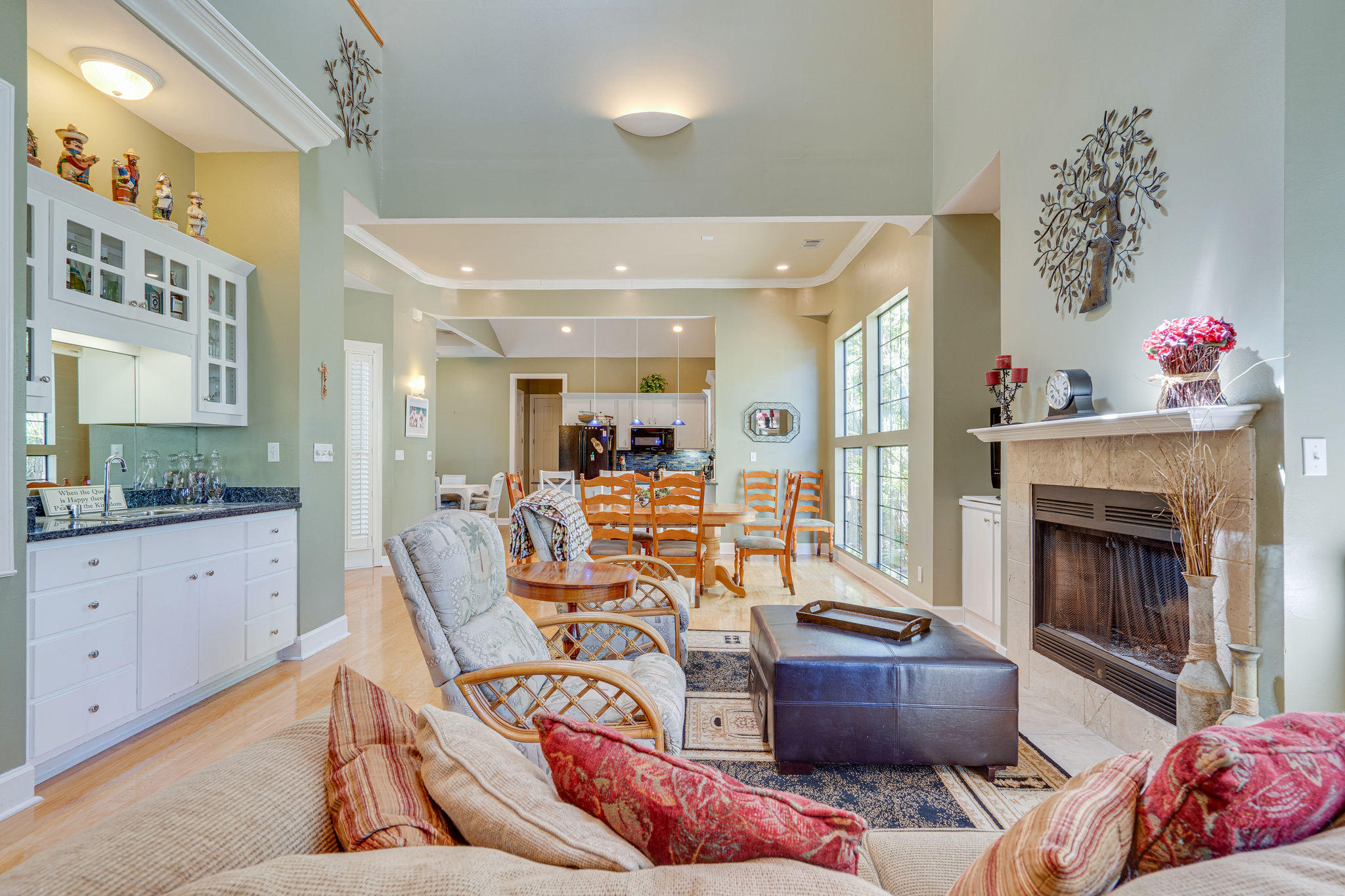 COVE ON THE BAY - Residential