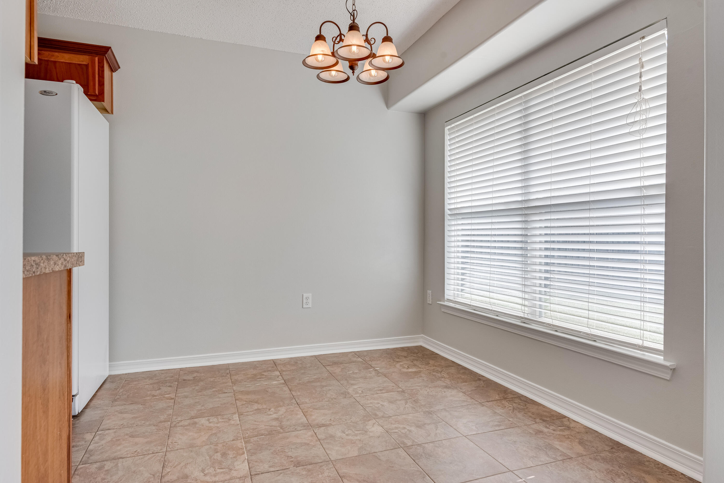 KELLIE'S WAY - Residential