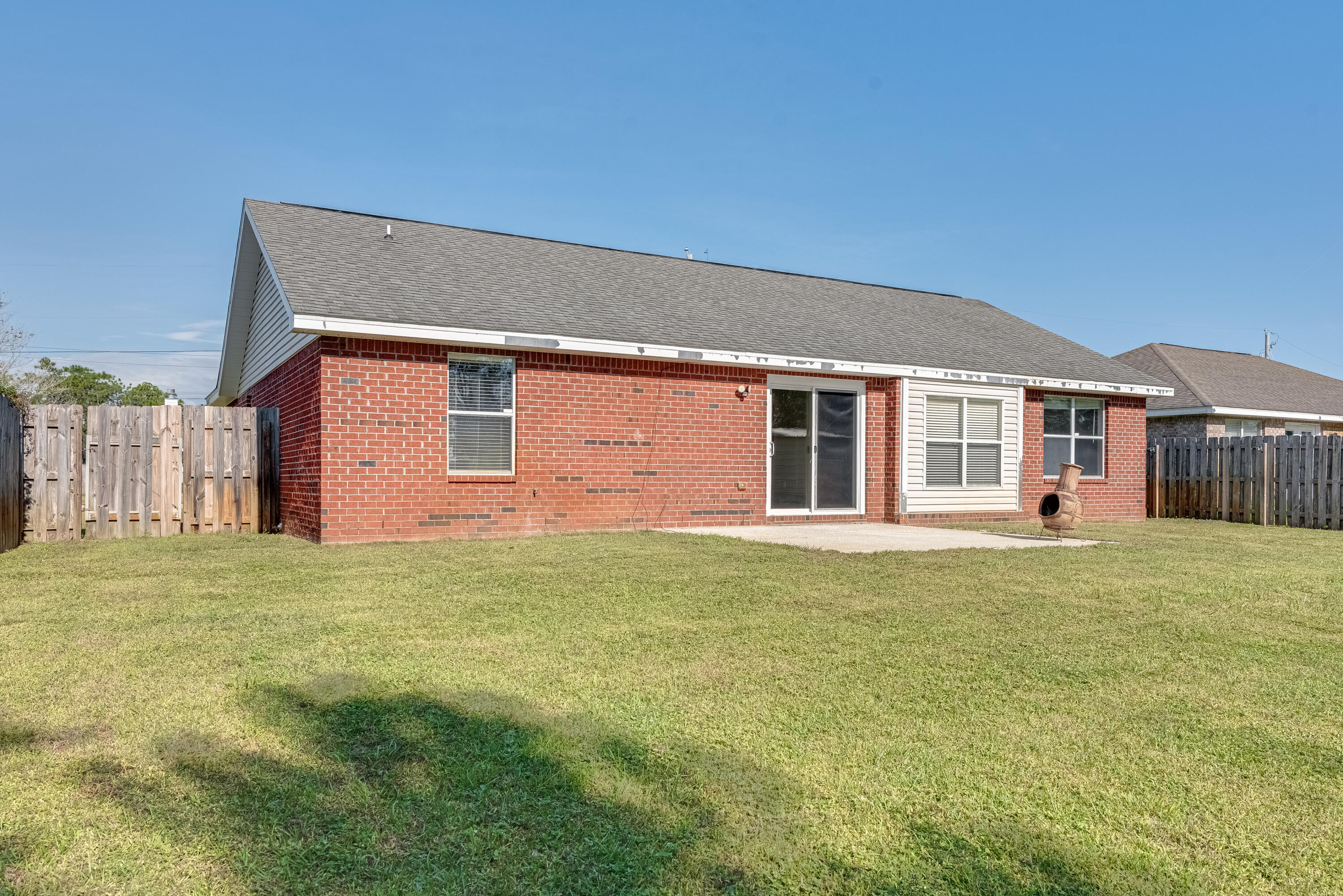 KELLIE'S WAY - Residential