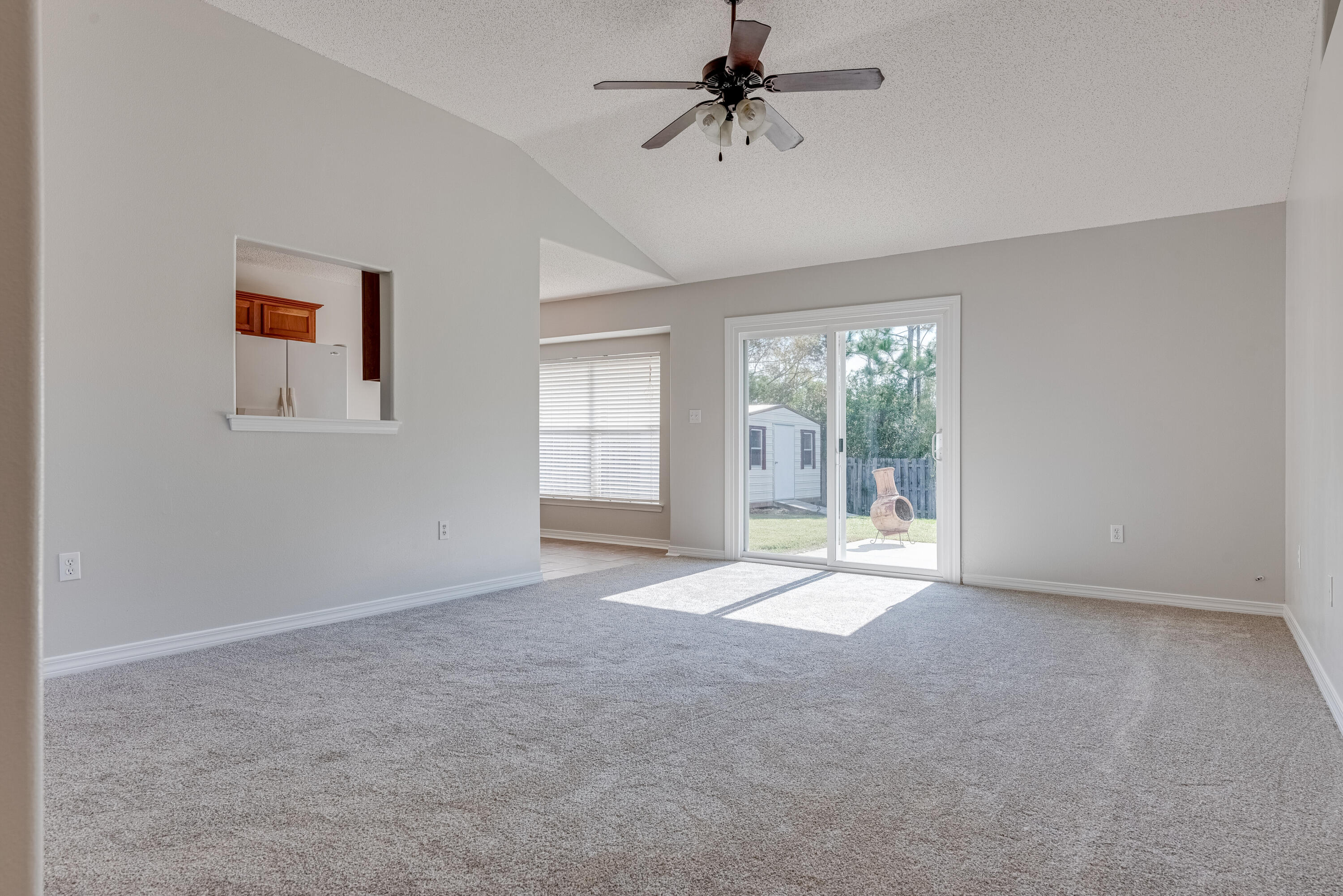 KELLIE'S WAY - Residential