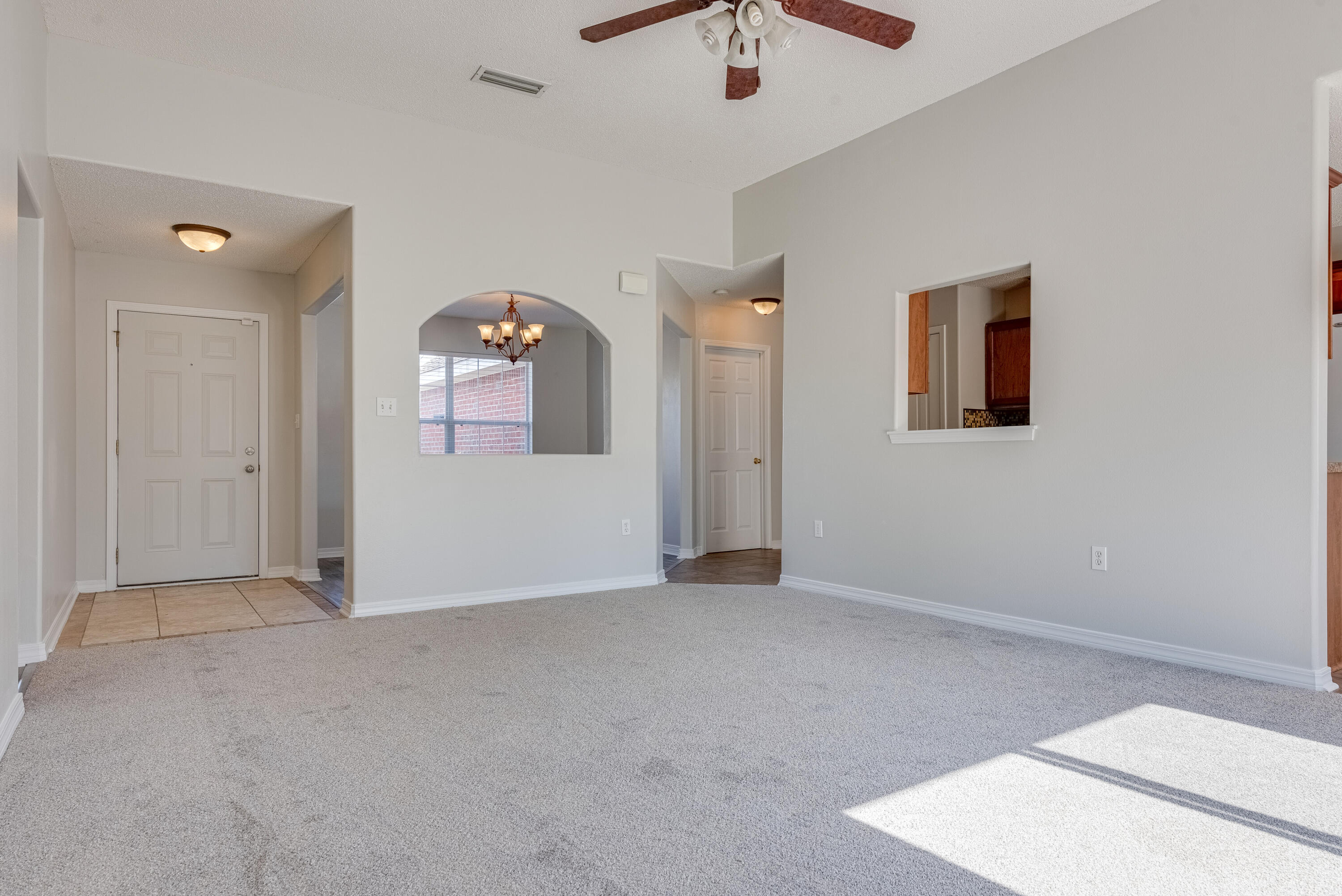 KELLIE'S WAY - Residential