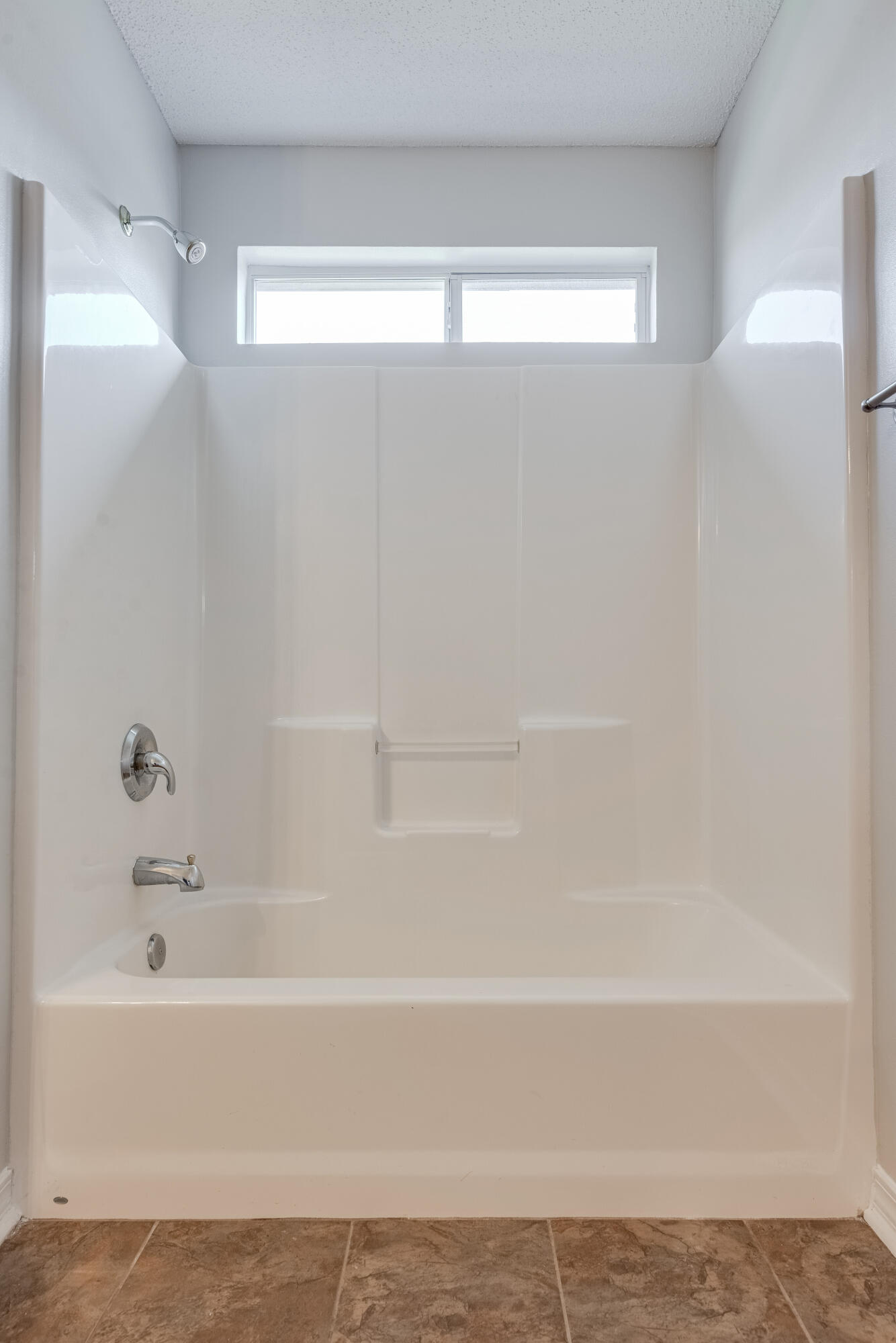 KELLIE'S WAY - Residential