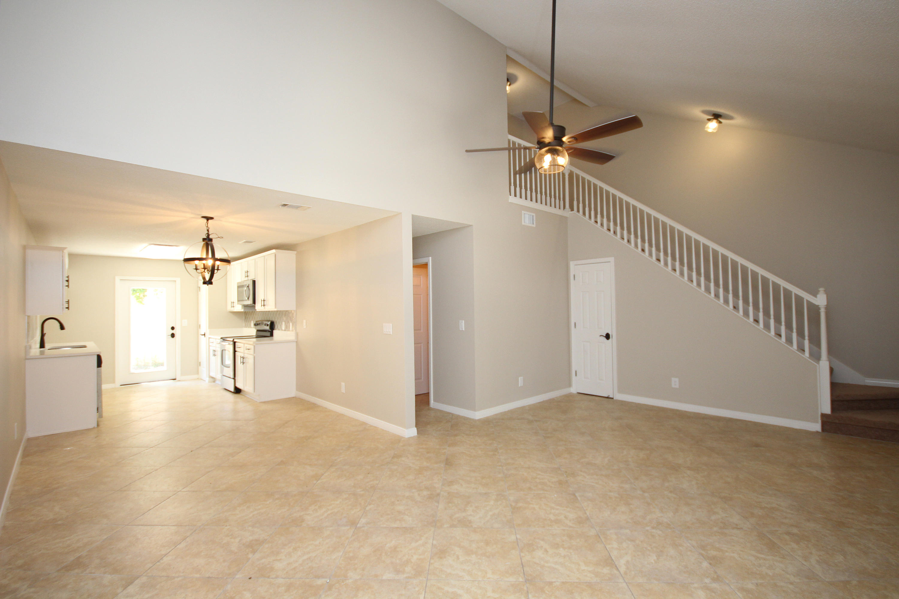 CAMBRIDGE VILLAGE T/H - Residential