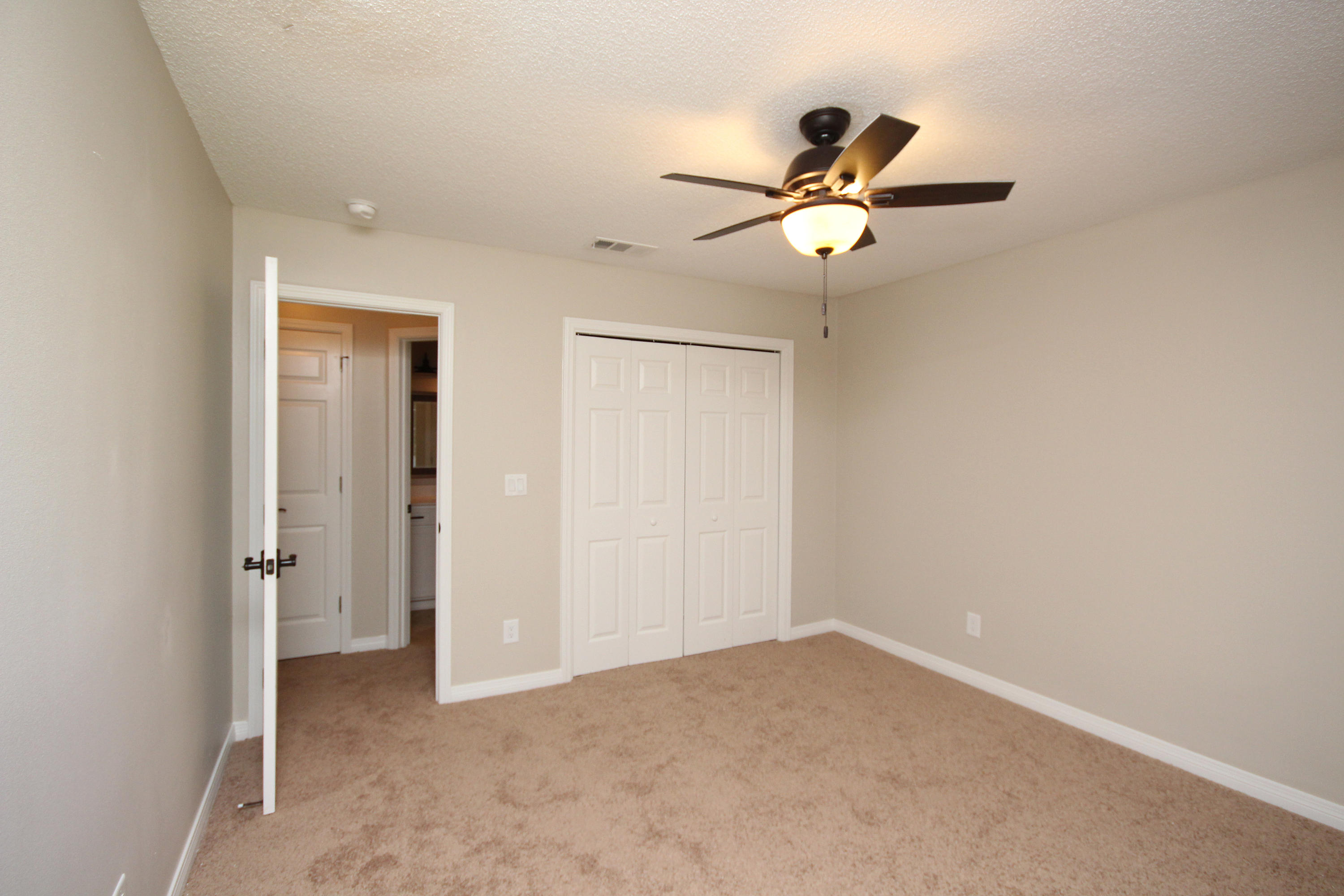 CAMBRIDGE VILLAGE T/H - Residential