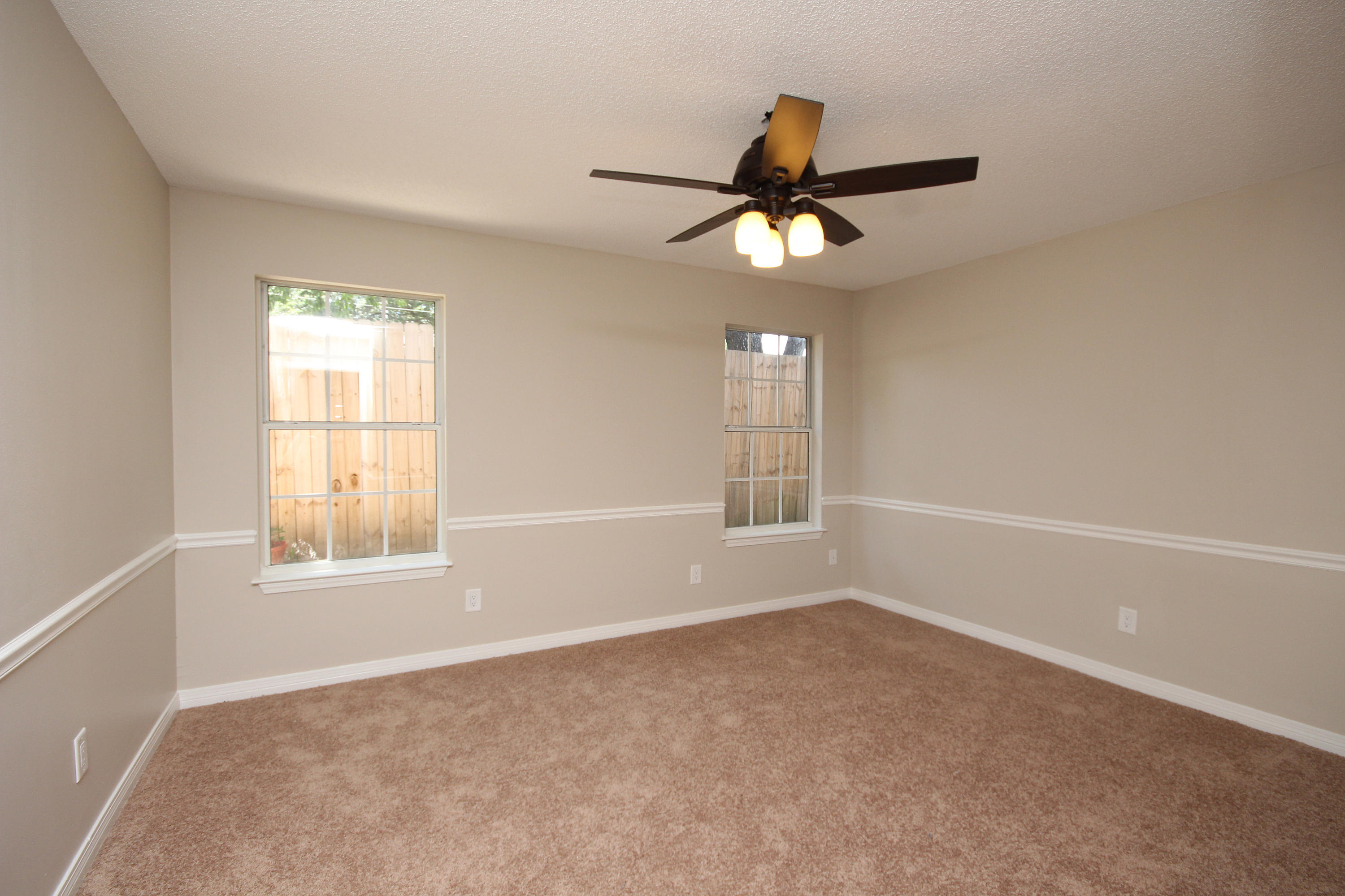 CAMBRIDGE VILLAGE T/H - Residential