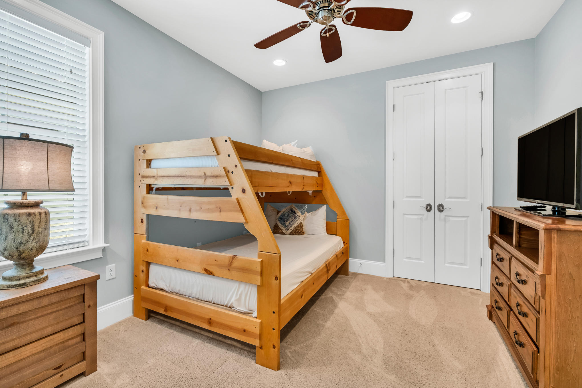 VILLA LAGO - Residential