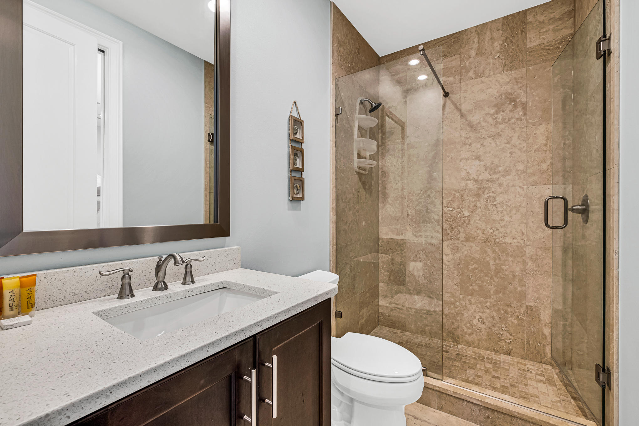 VILLA LAGO - Residential