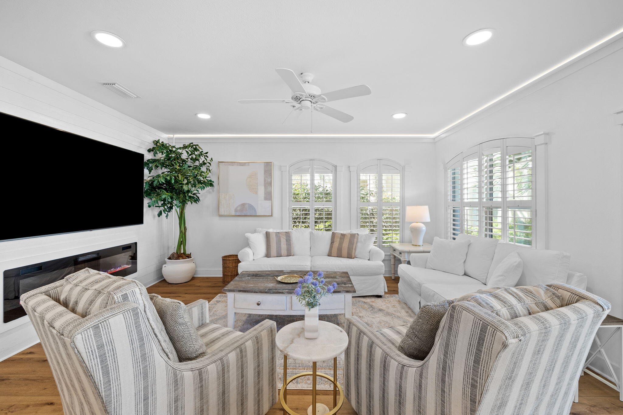 VILLAS AT SEACREST BEACH - Residential
