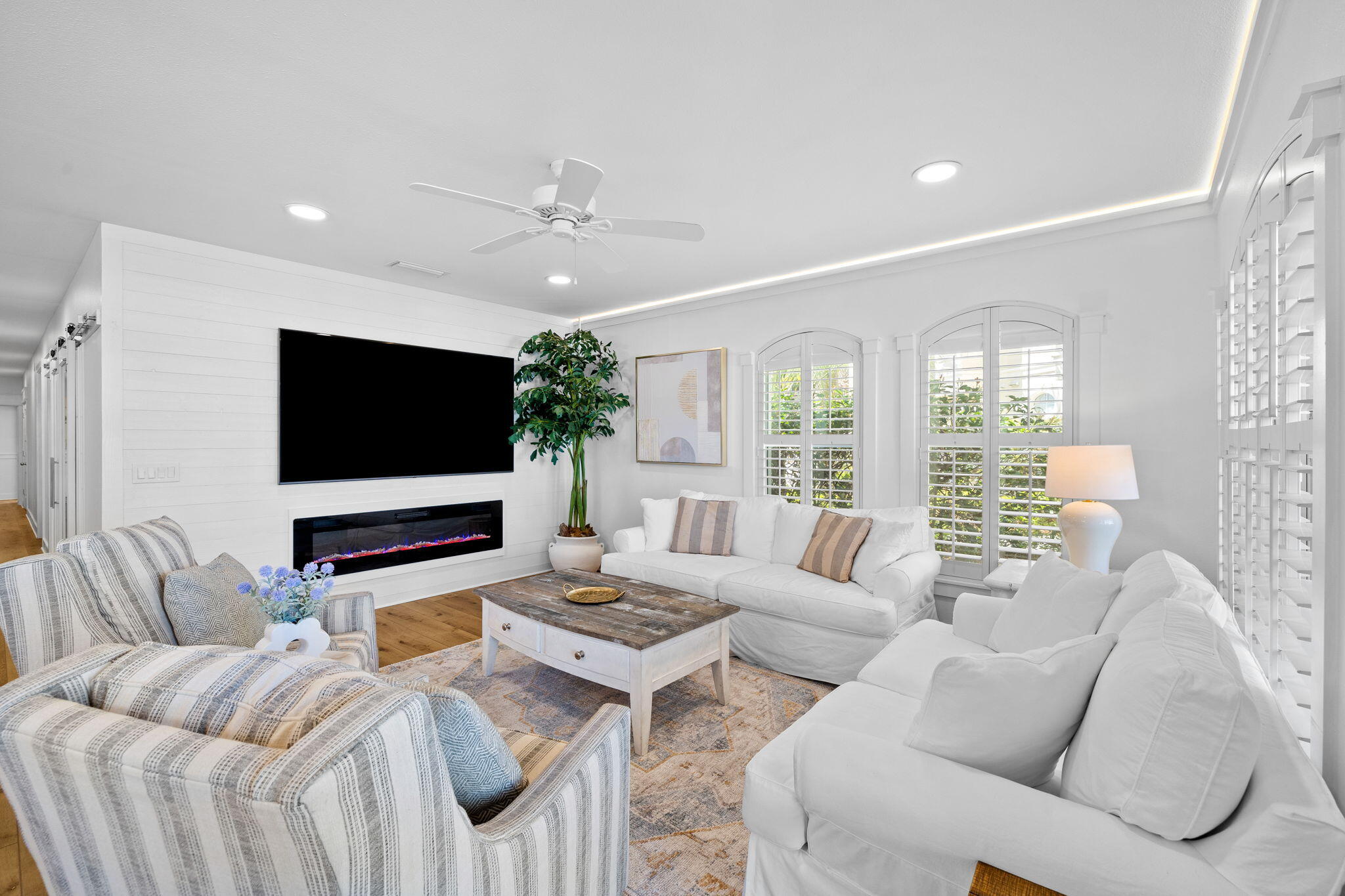 VILLAS AT SEACREST BEACH - Residential