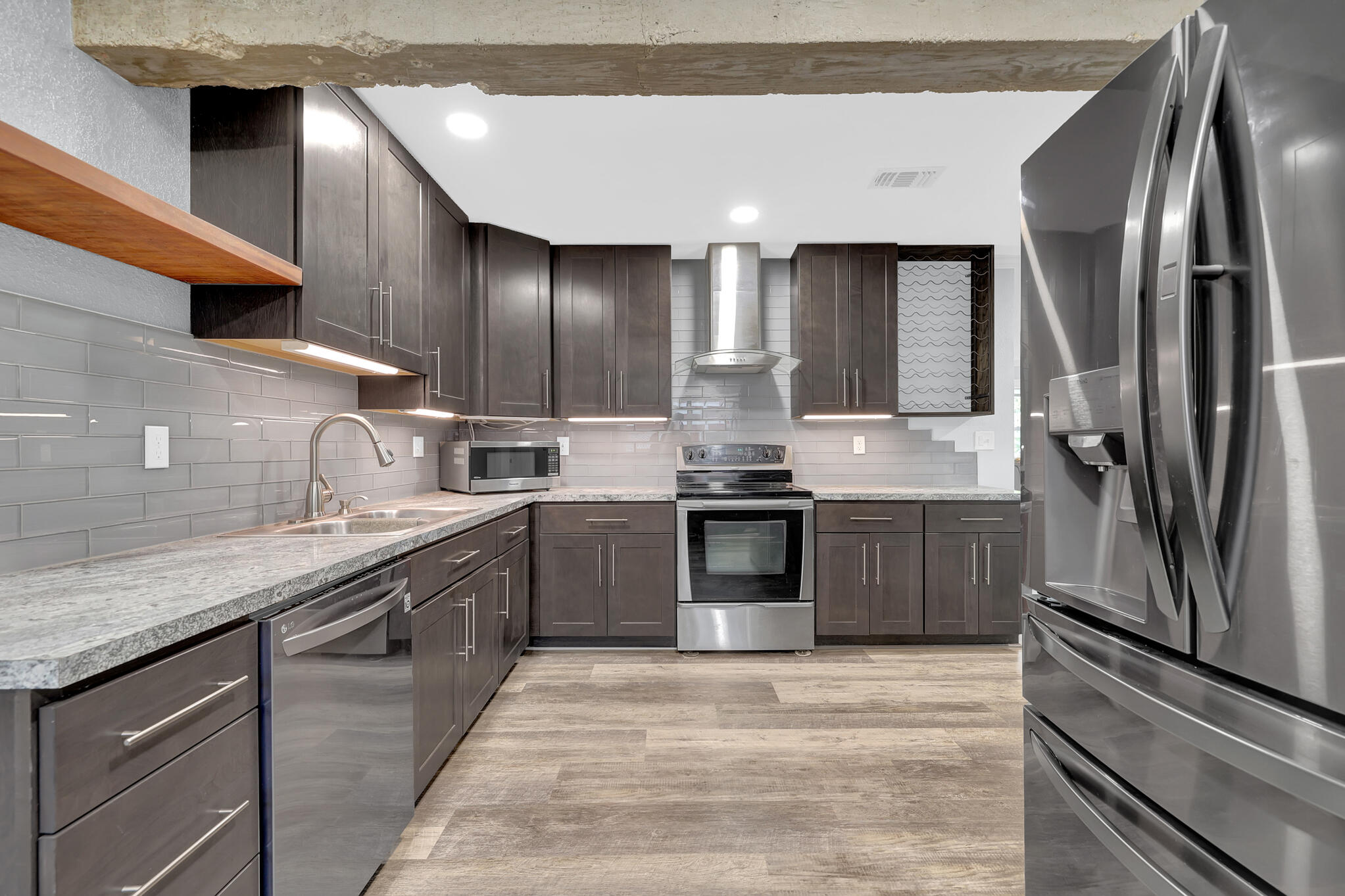 OAK TREE PARK - Residential