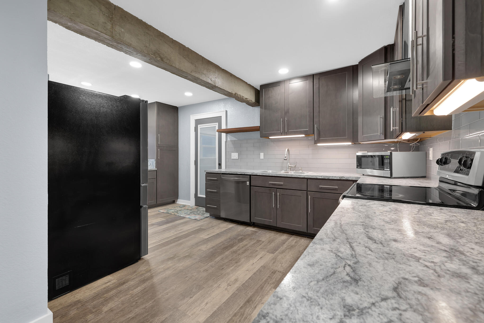 OAK TREE PARK - Residential