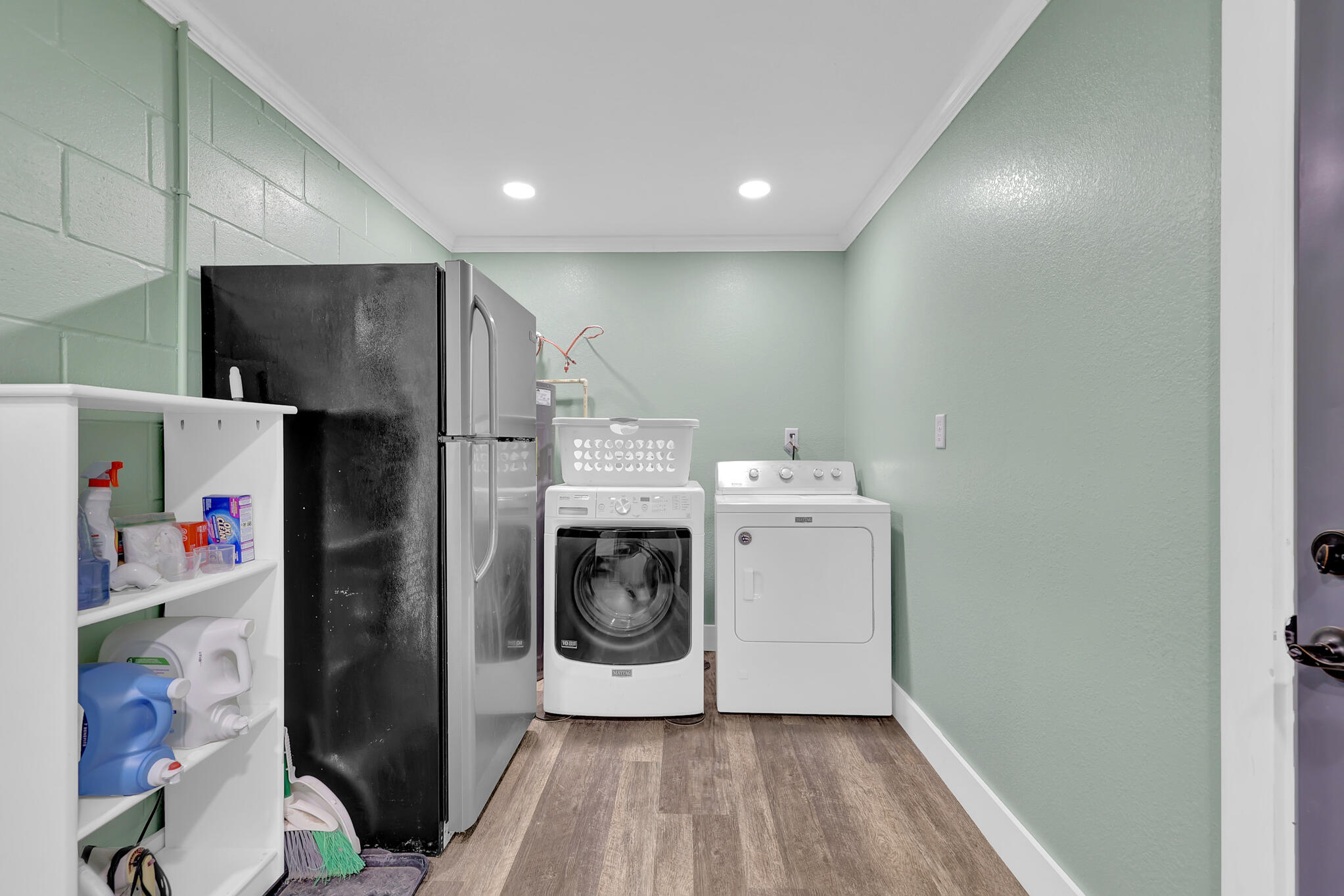 OAK TREE PARK - Residential