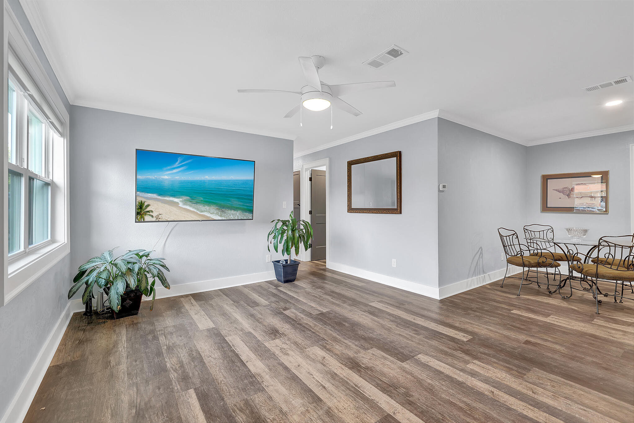 OAK TREE PARK - Residential