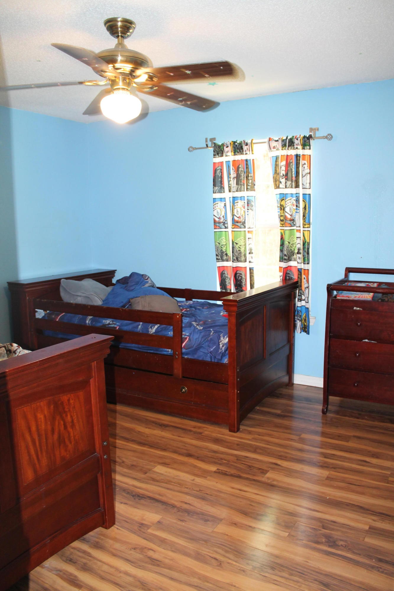 ROLLING HILLS ESTATES - Residential