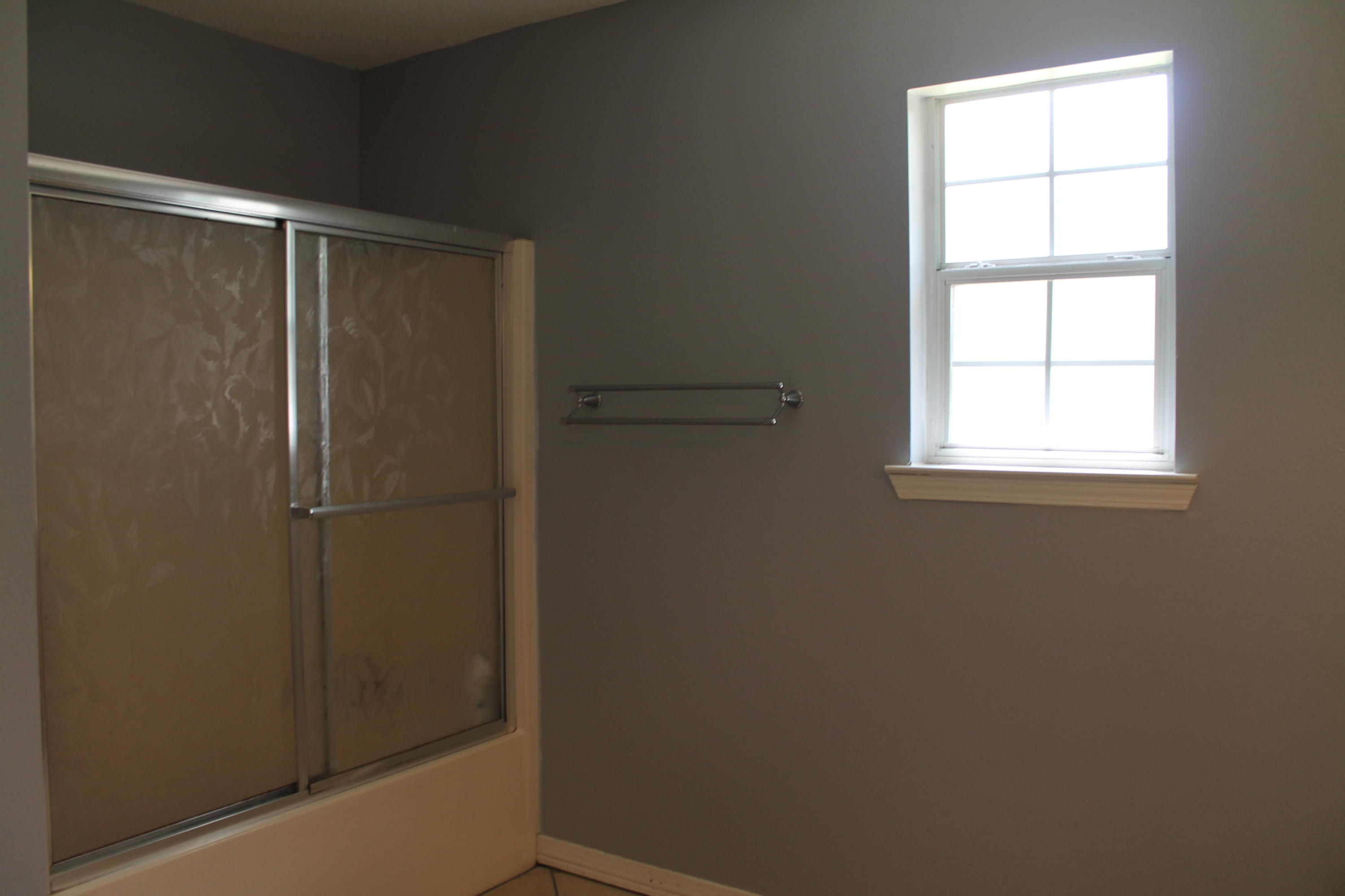 ROLLING HILLS ESTATES - Residential