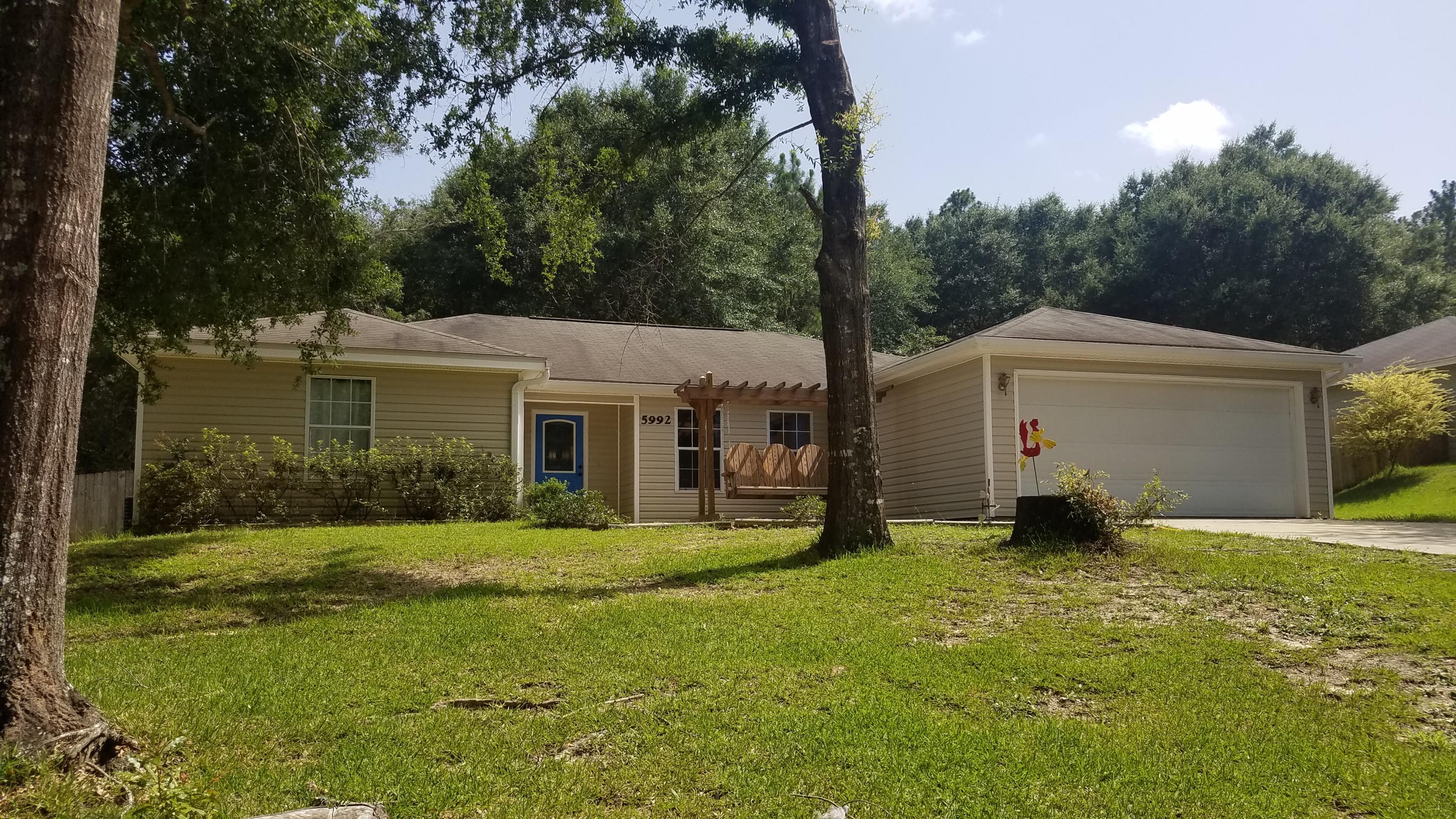 ROLLING HILLS ESTATES - Residential