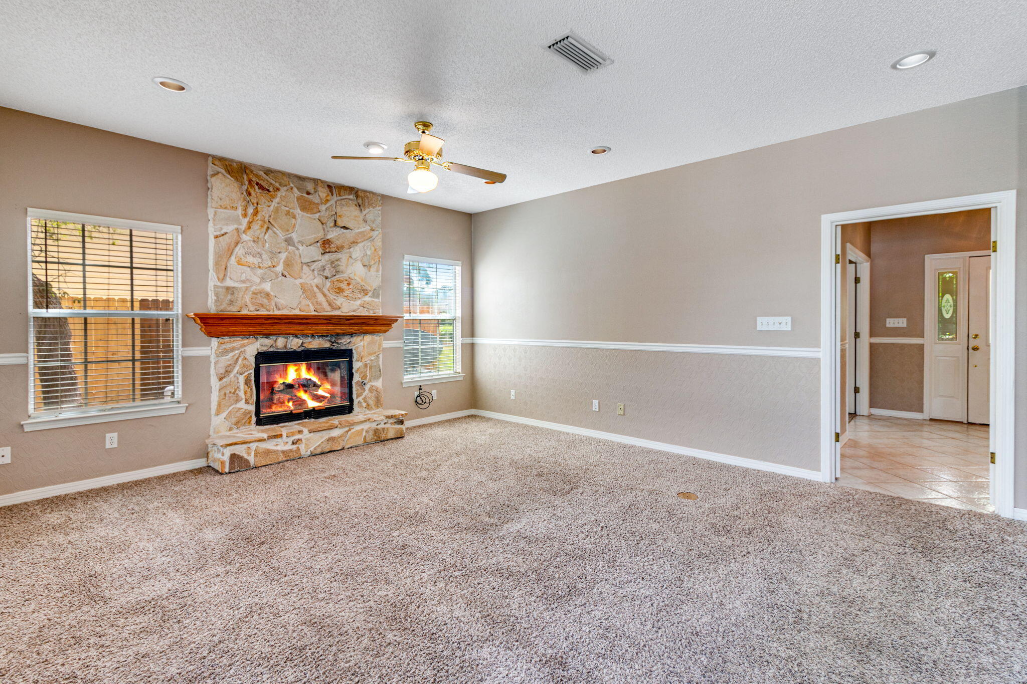 NATURES TRAIL - Residential Lease