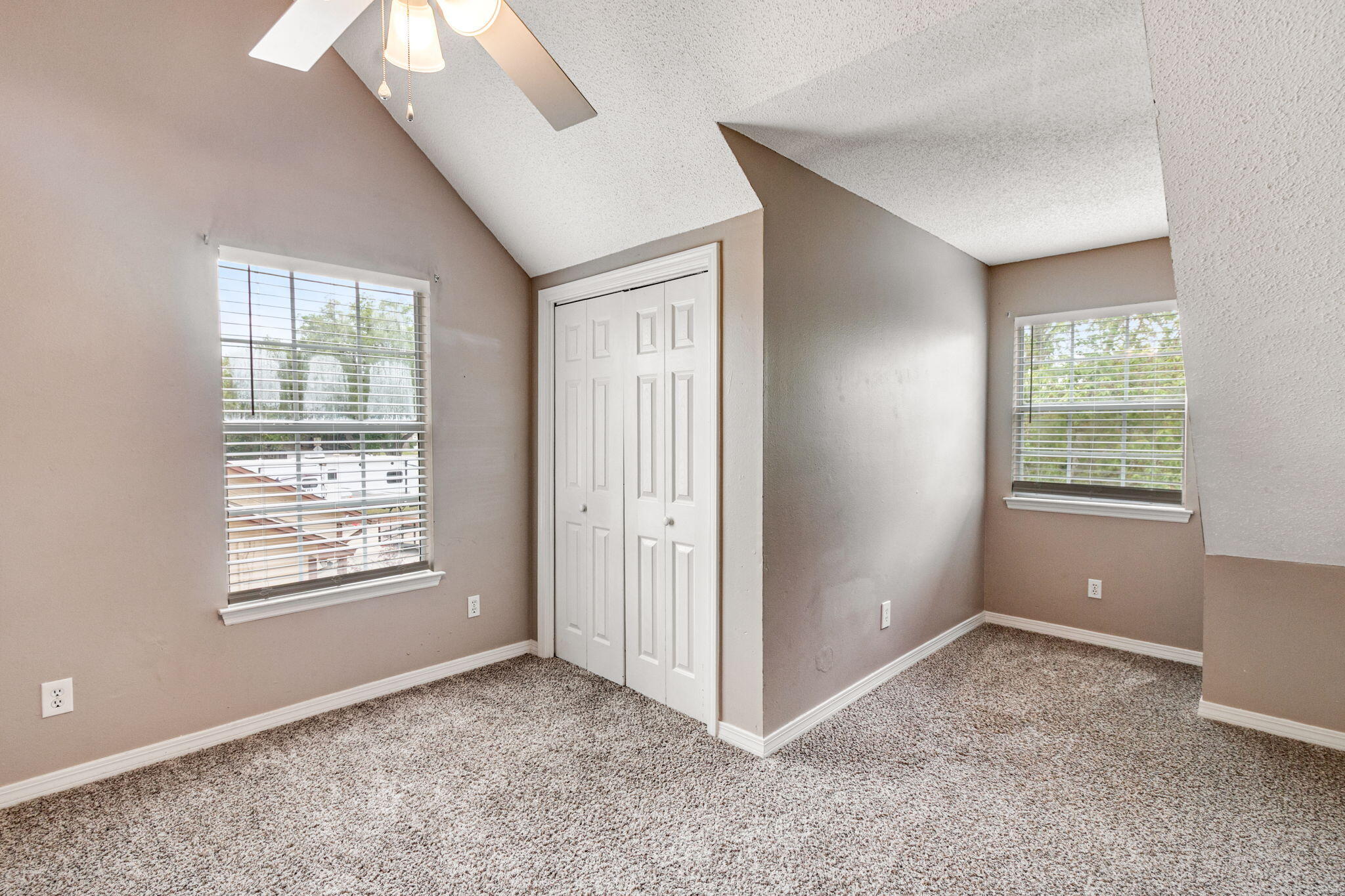 NATURES TRAIL - Residential Lease