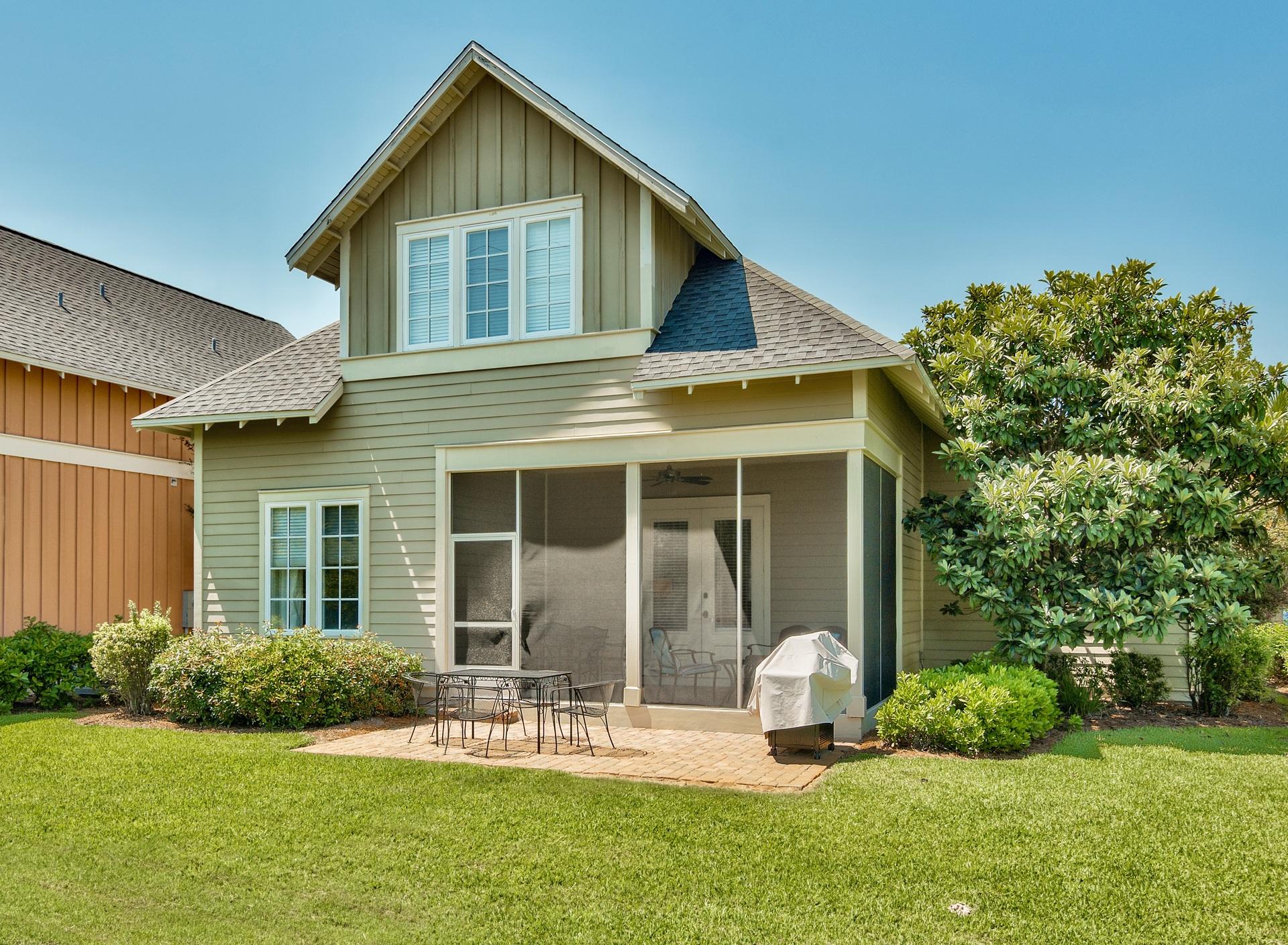 BUNGALOS AT SANDESTIN - Residential