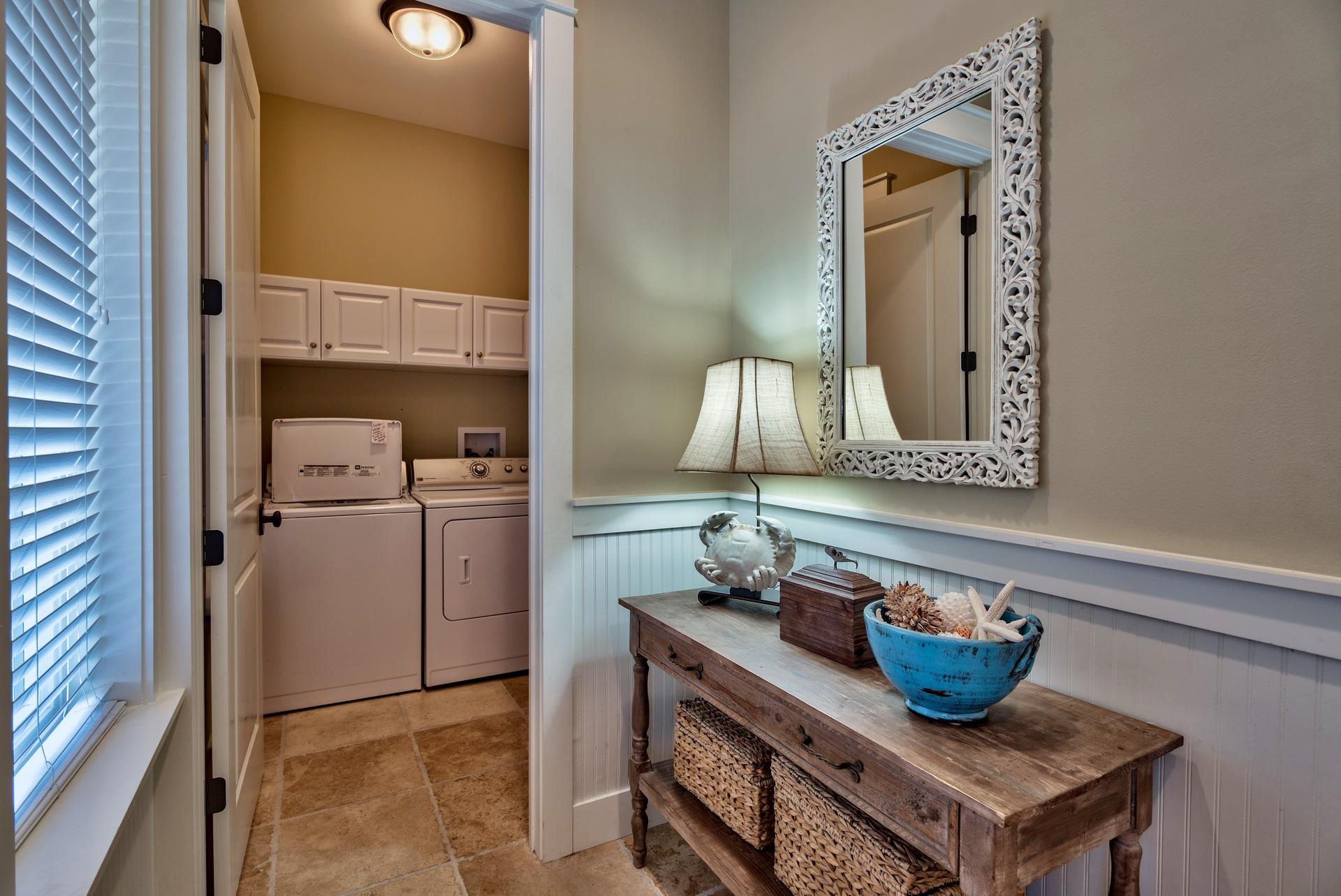 BUNGALOS AT SANDESTIN - Residential