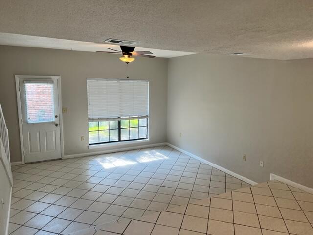 GARDEN VILLAS PH 1 - Residential Lease