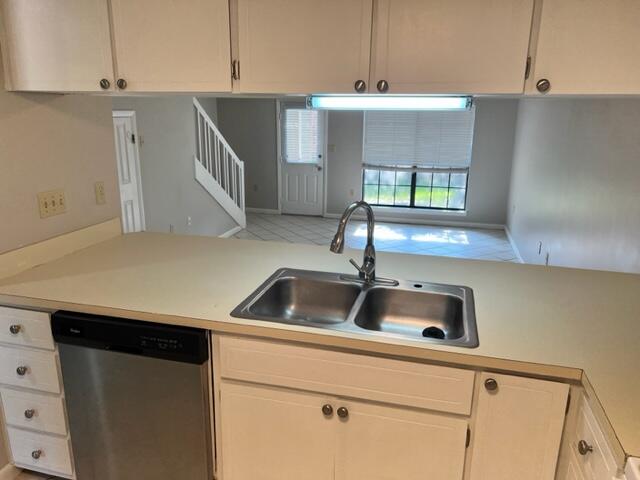 GARDEN VILLAS PH 1 - Residential Lease