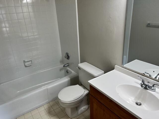 GARDEN VILLAS PH 1 - Residential Lease