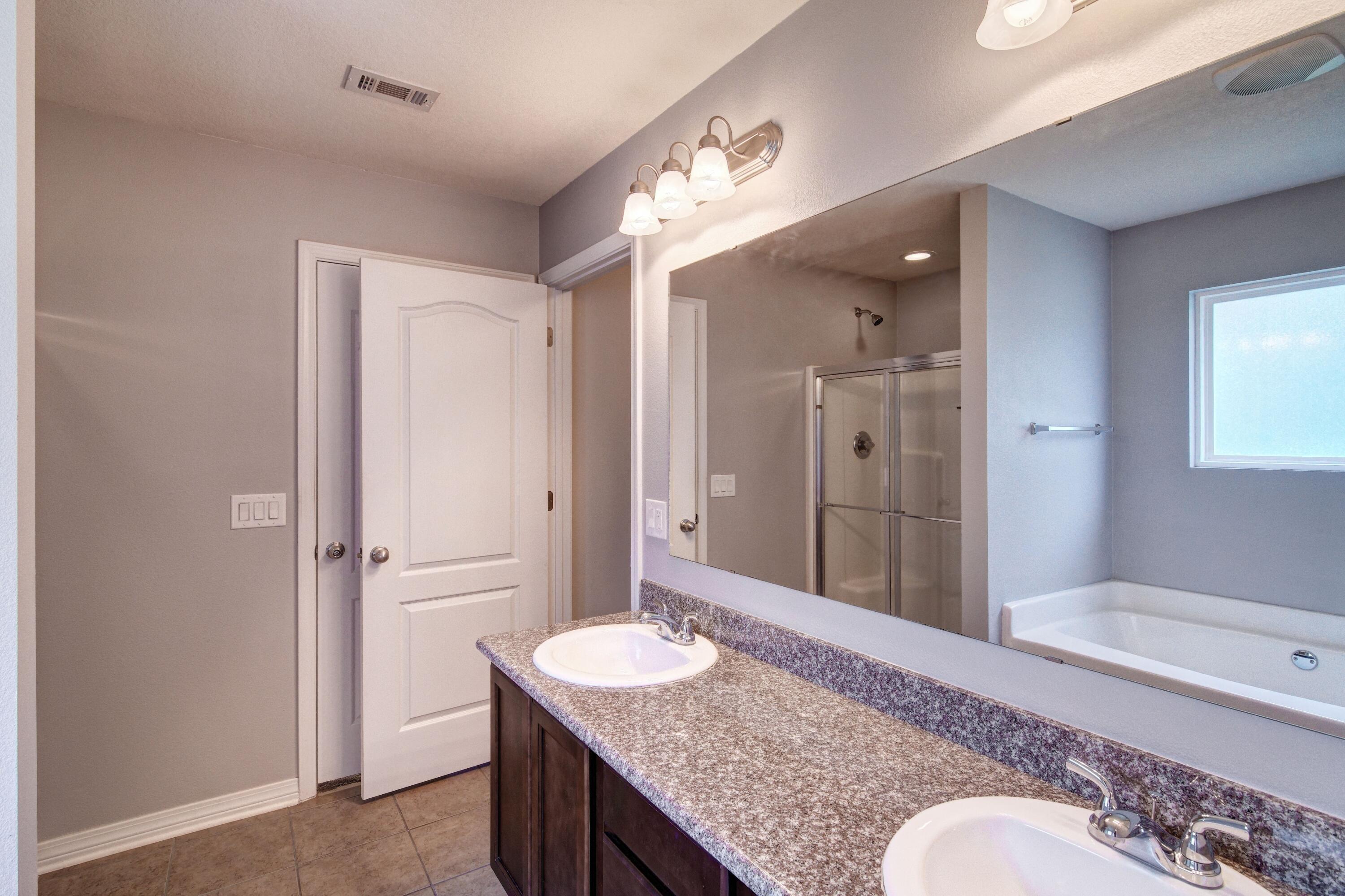 DUNCAN RIDGE - Residential