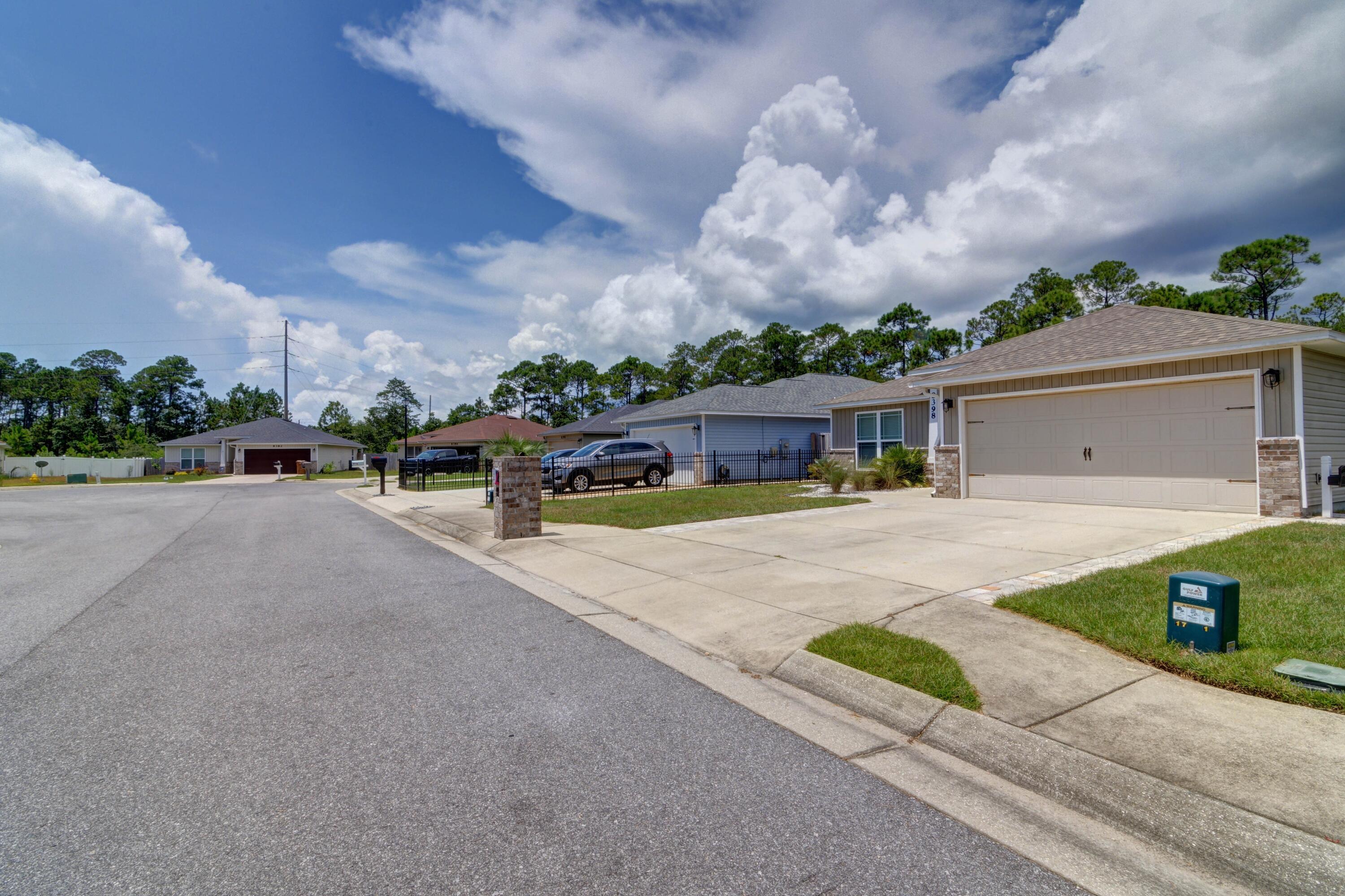 DUNCAN RIDGE - Residential