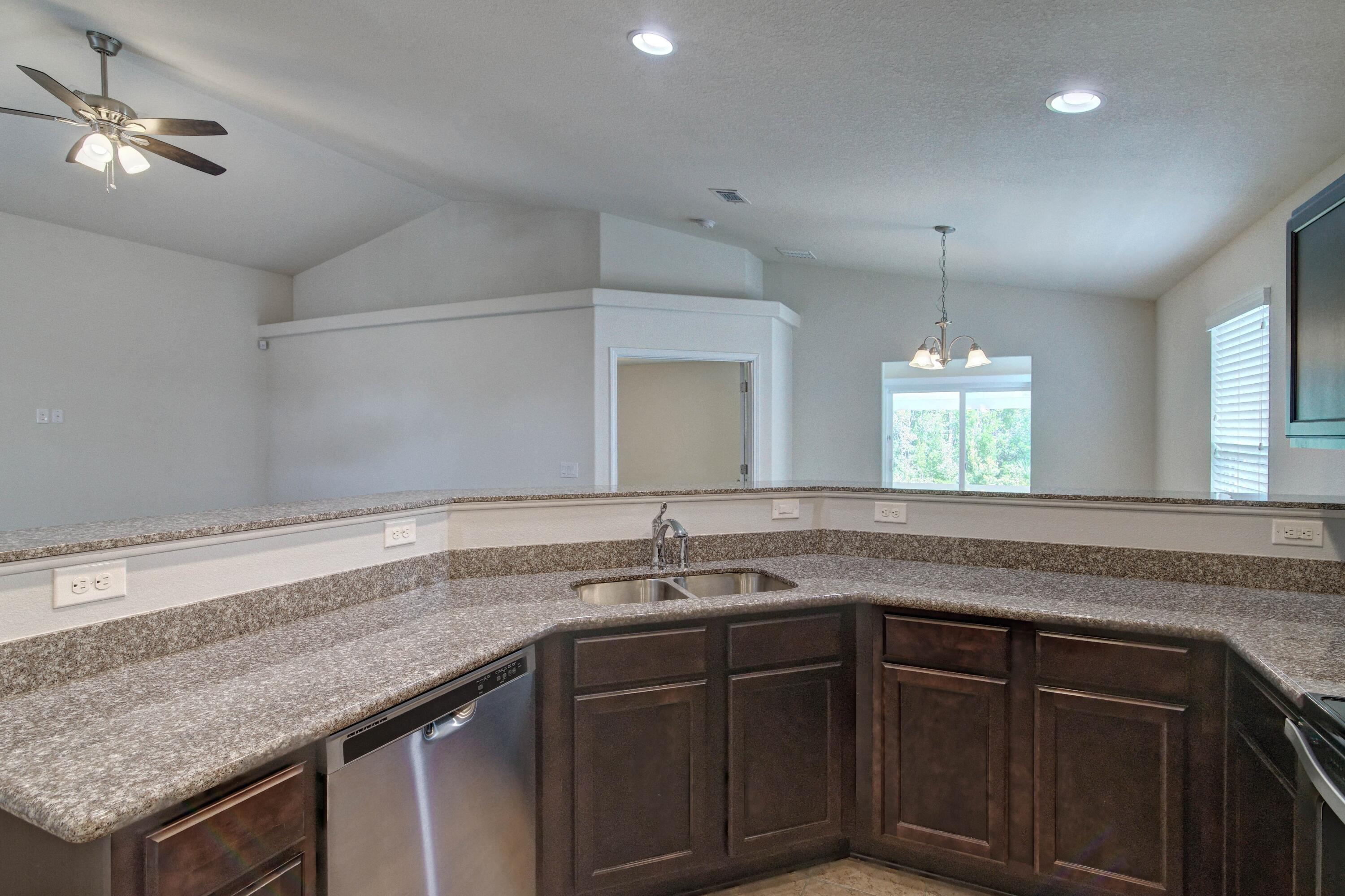 DUNCAN RIDGE - Residential